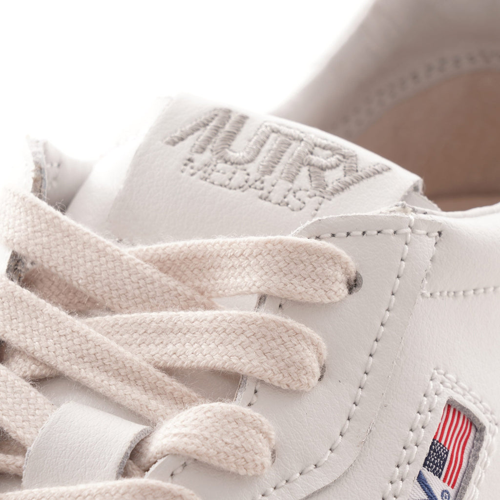 Medalist Low Leather/Suede - White