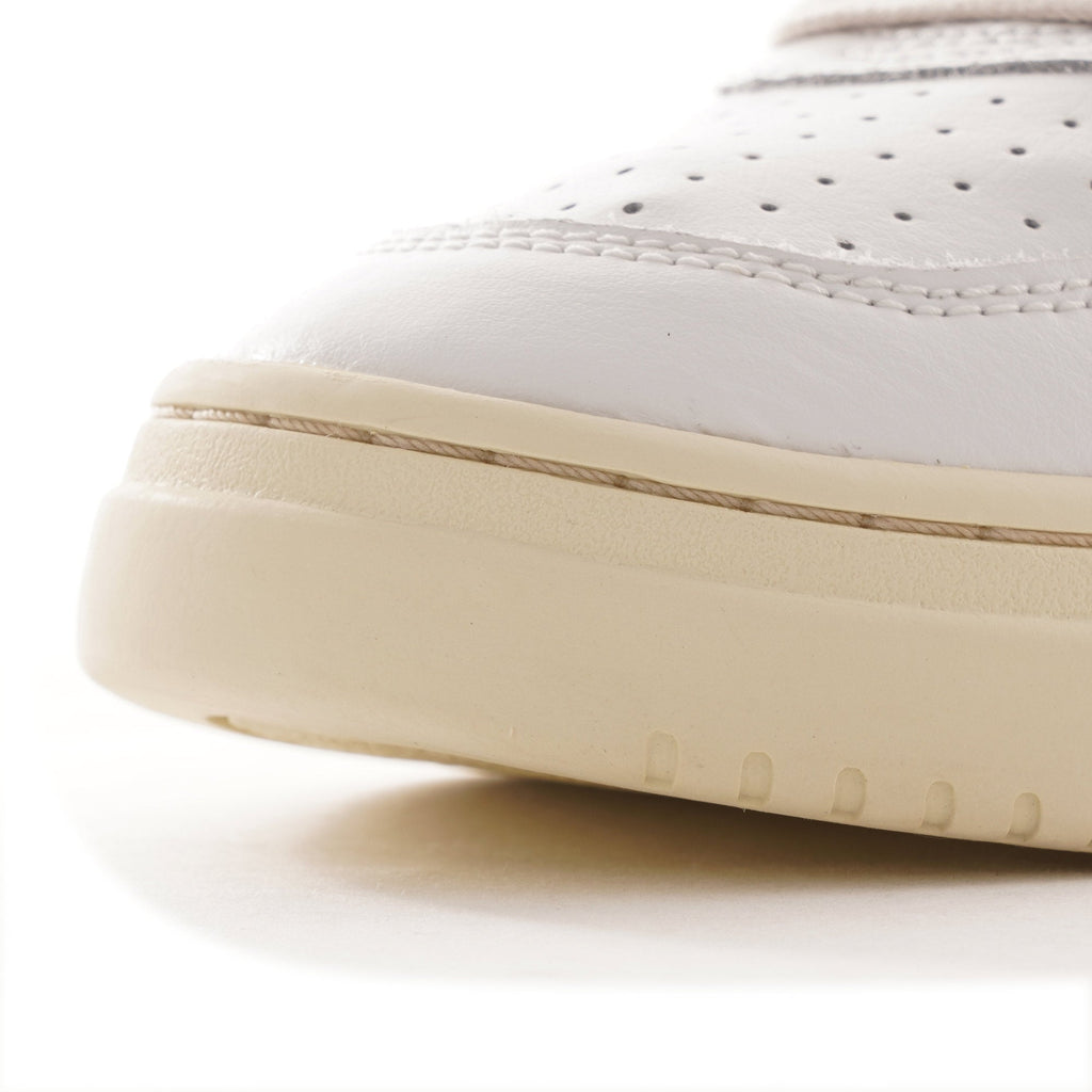 Action Shoes Low All Leather - White/Orange
