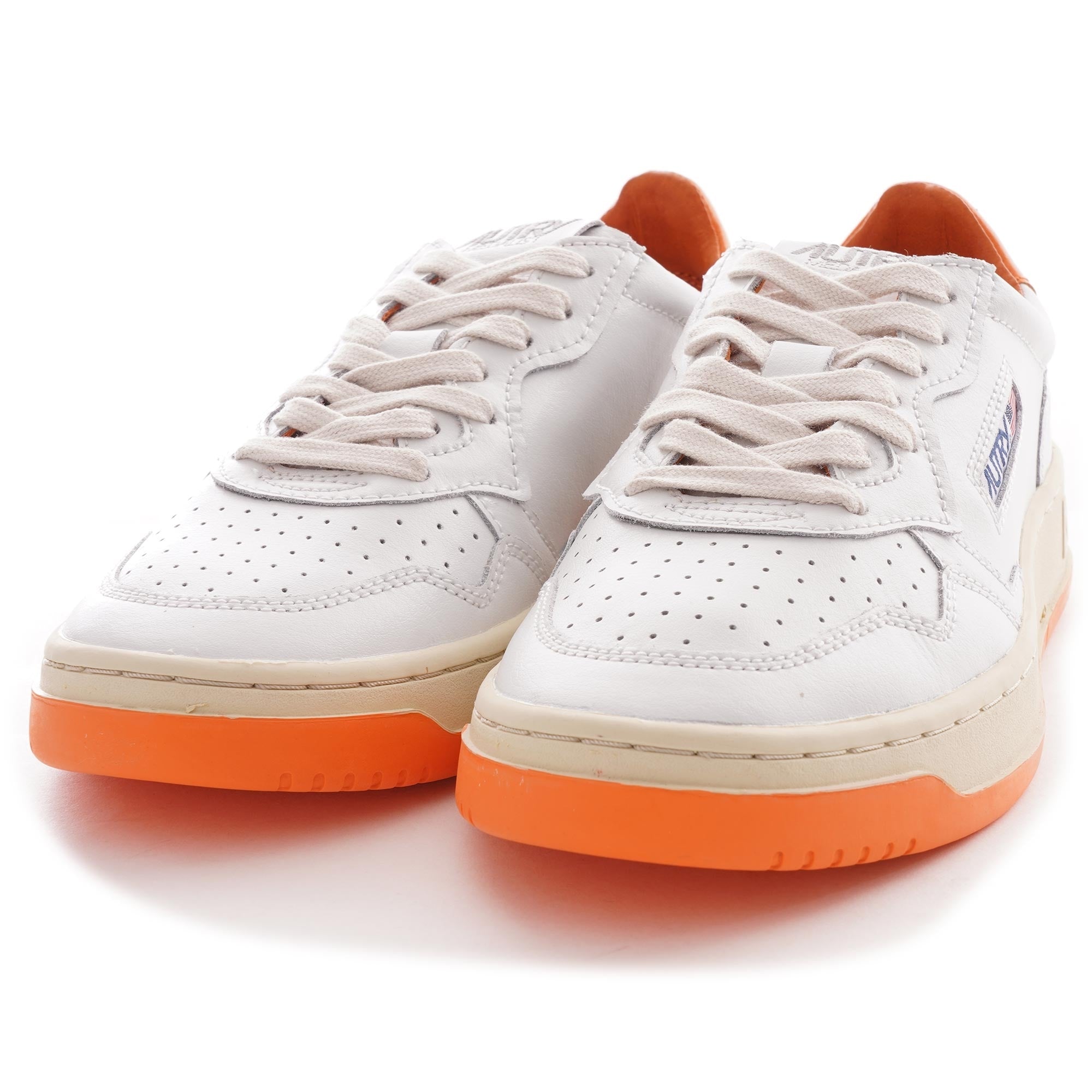 Autry Medalist Low - White/Orange