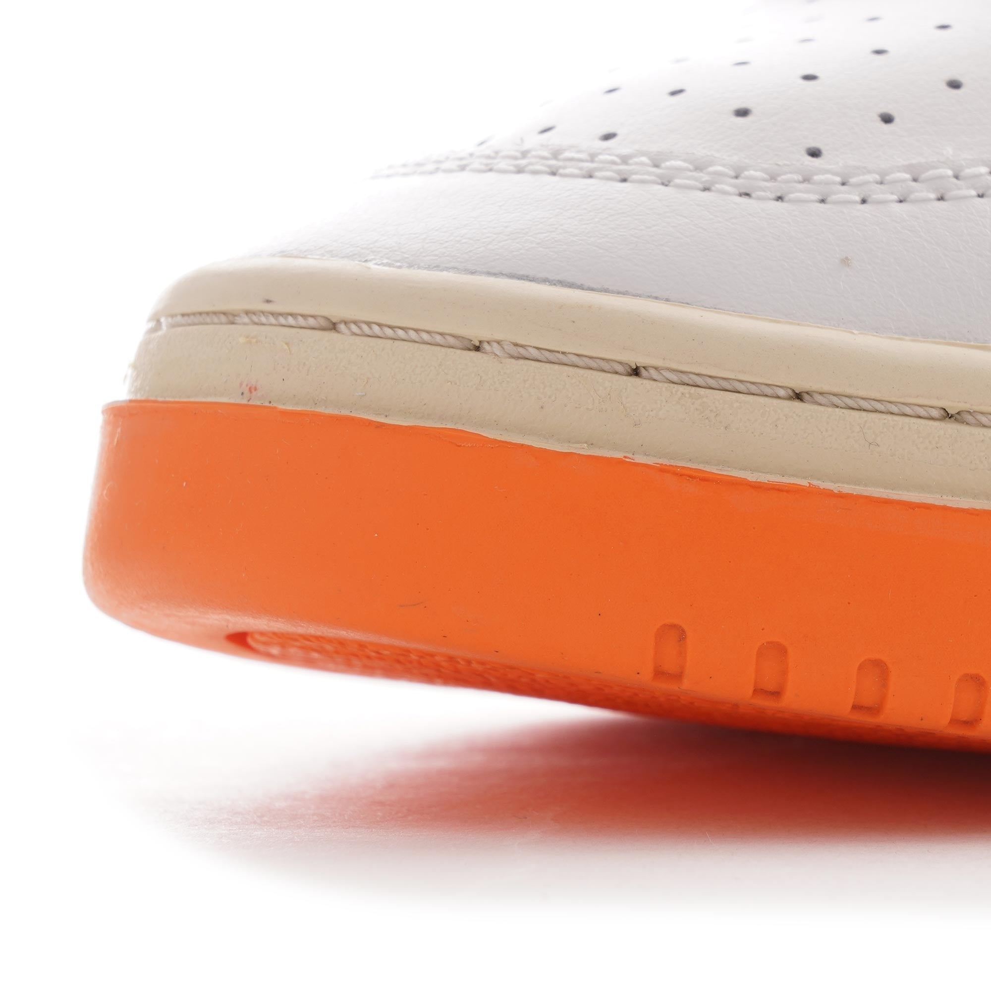 Autry Medalist Low - White/Orange