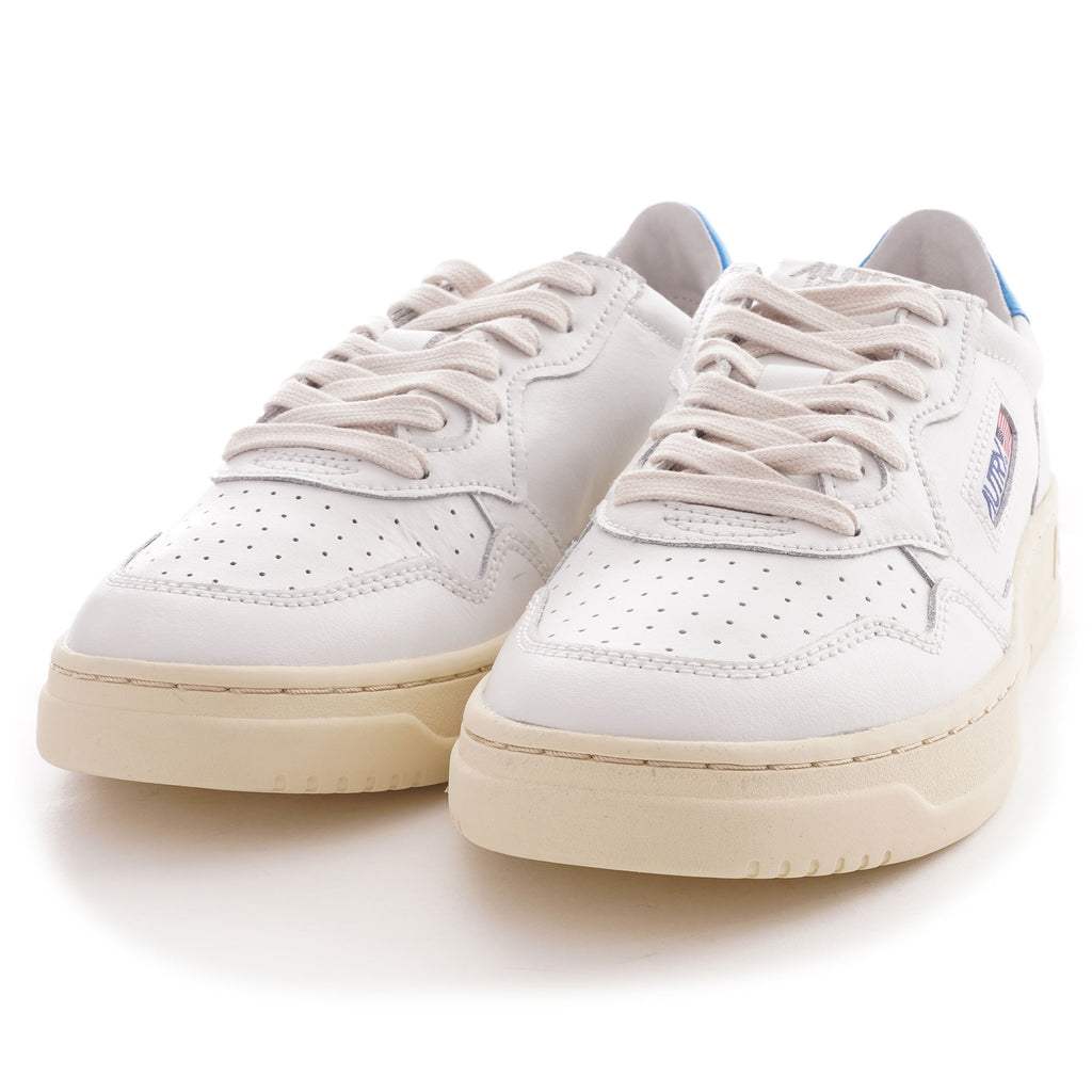 Autry Medalist Low - White/Light Blue