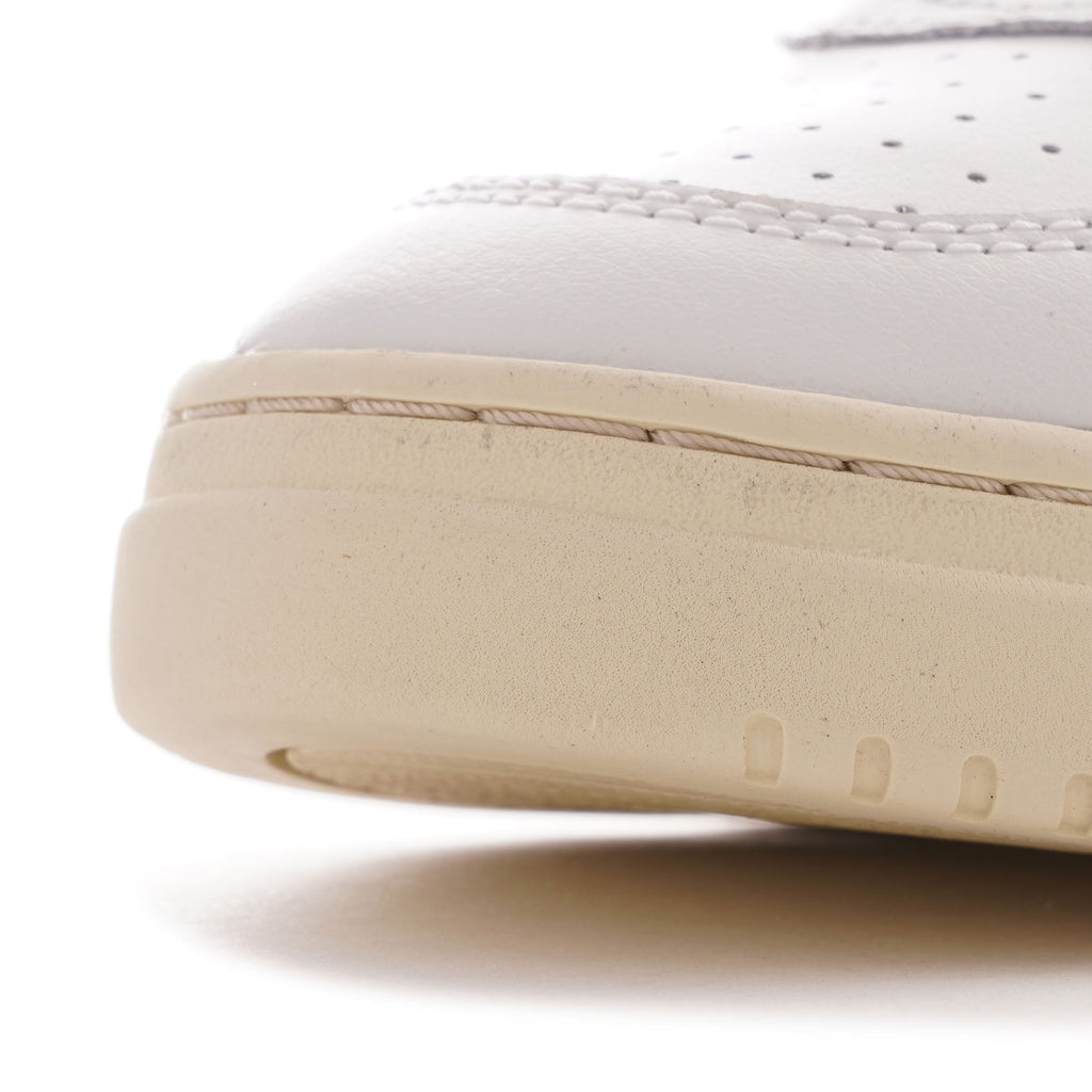 Autry Medalist Low - White/Light Blue