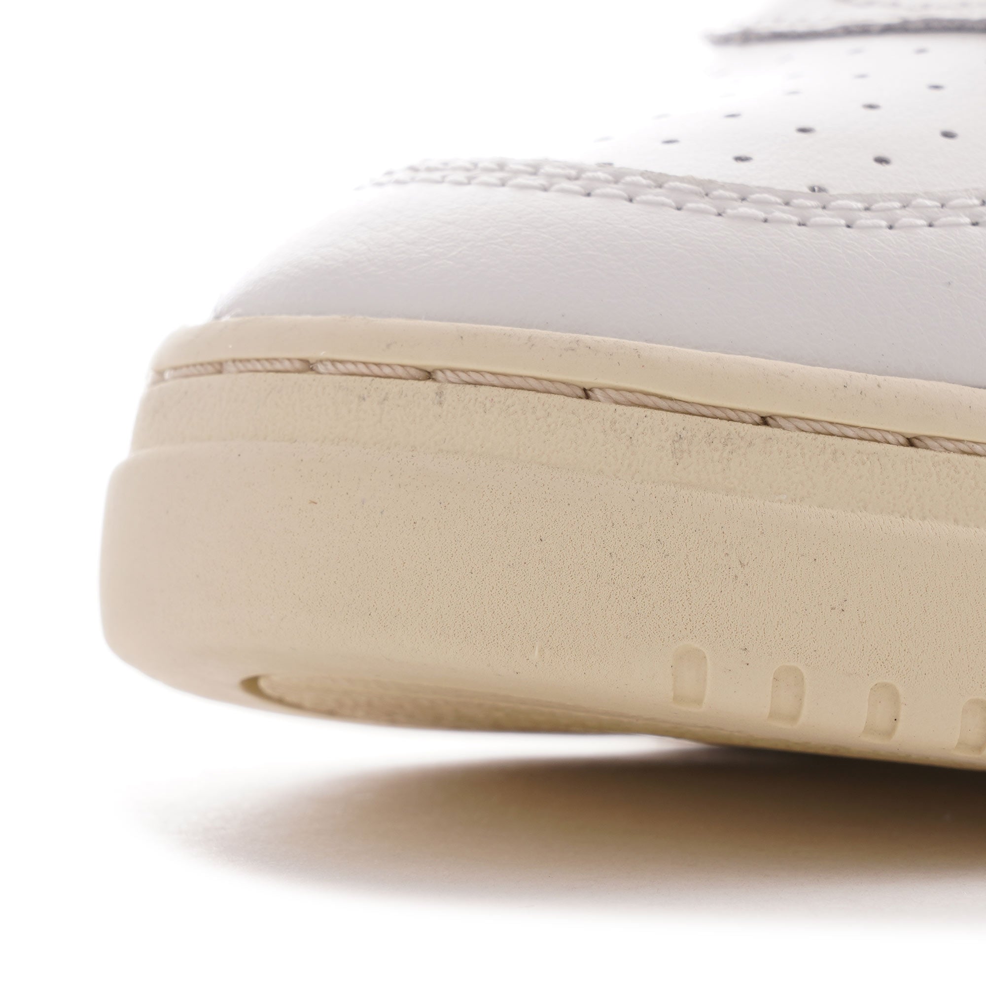 Autry Medalist Low - White/Light Blue