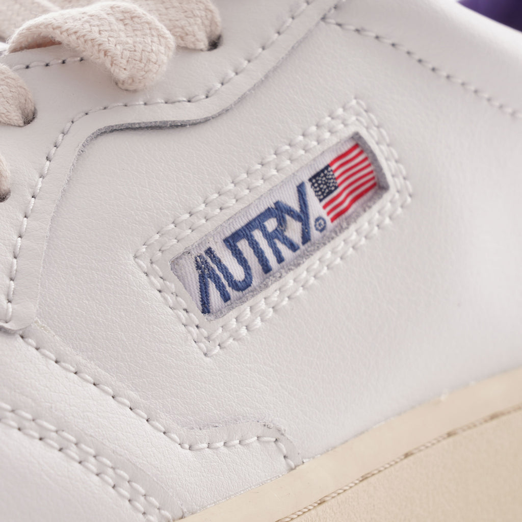 Autry Medalist Low - White/Purple