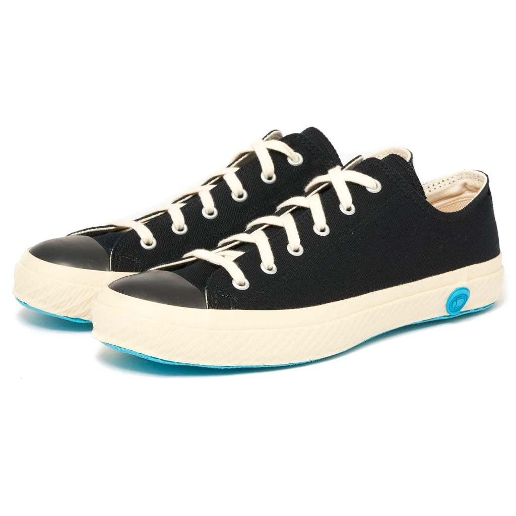 01JP Canvas Sneakers - Black