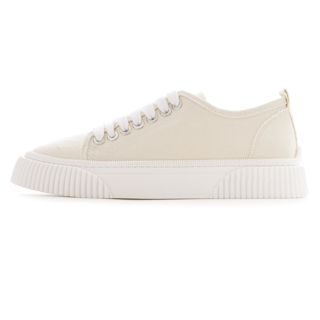 AMI Low Top Sneakers - Off-White
