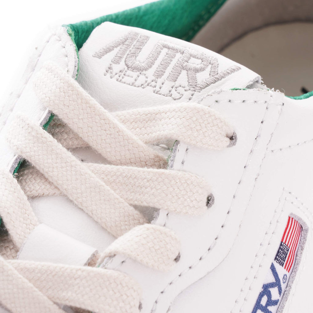 Autry Action Shoes Low Leather - White/Green