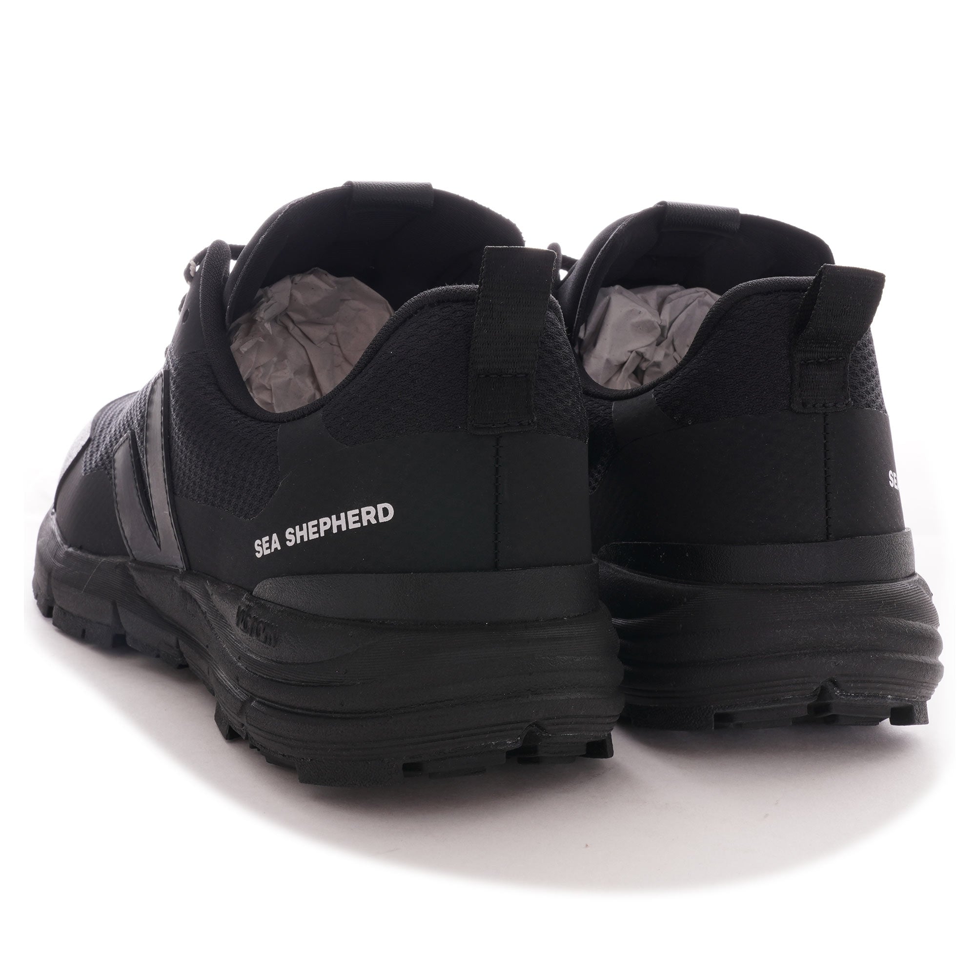 Veja x Sea Shepherd Dekkan Alveomesh - Black