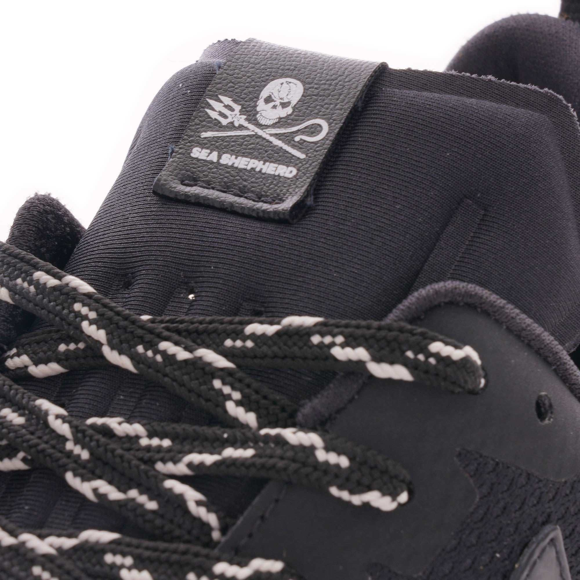 Veja x Sea Shepherd Dekkan Alveomesh - Black