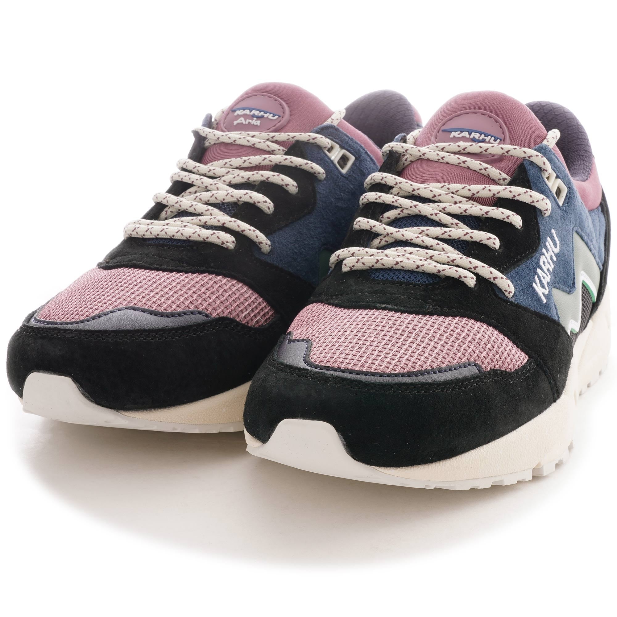 Karhu Aria 95 - India Ink/Pelican