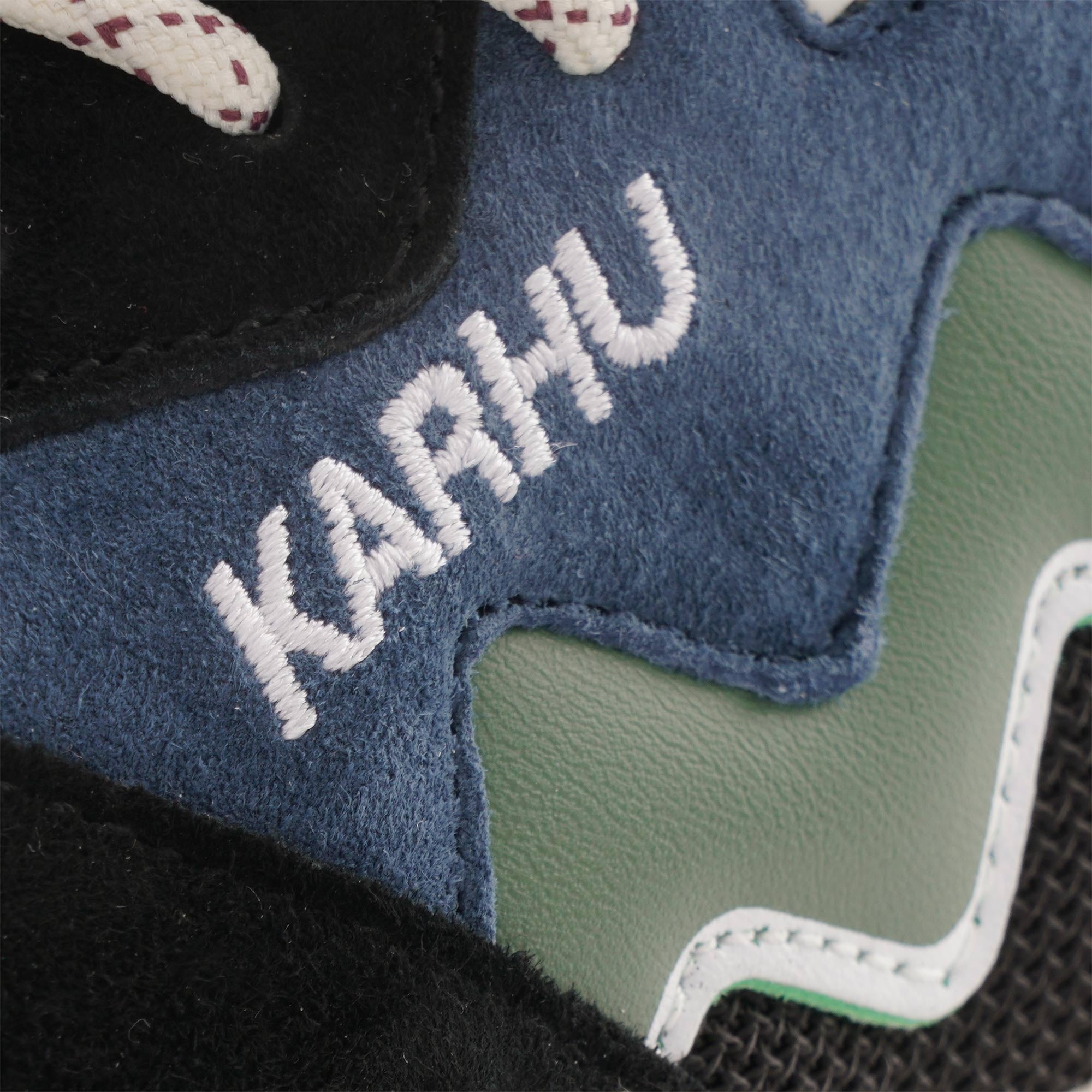 Karhu Aria 95 - India Ink/Pelican