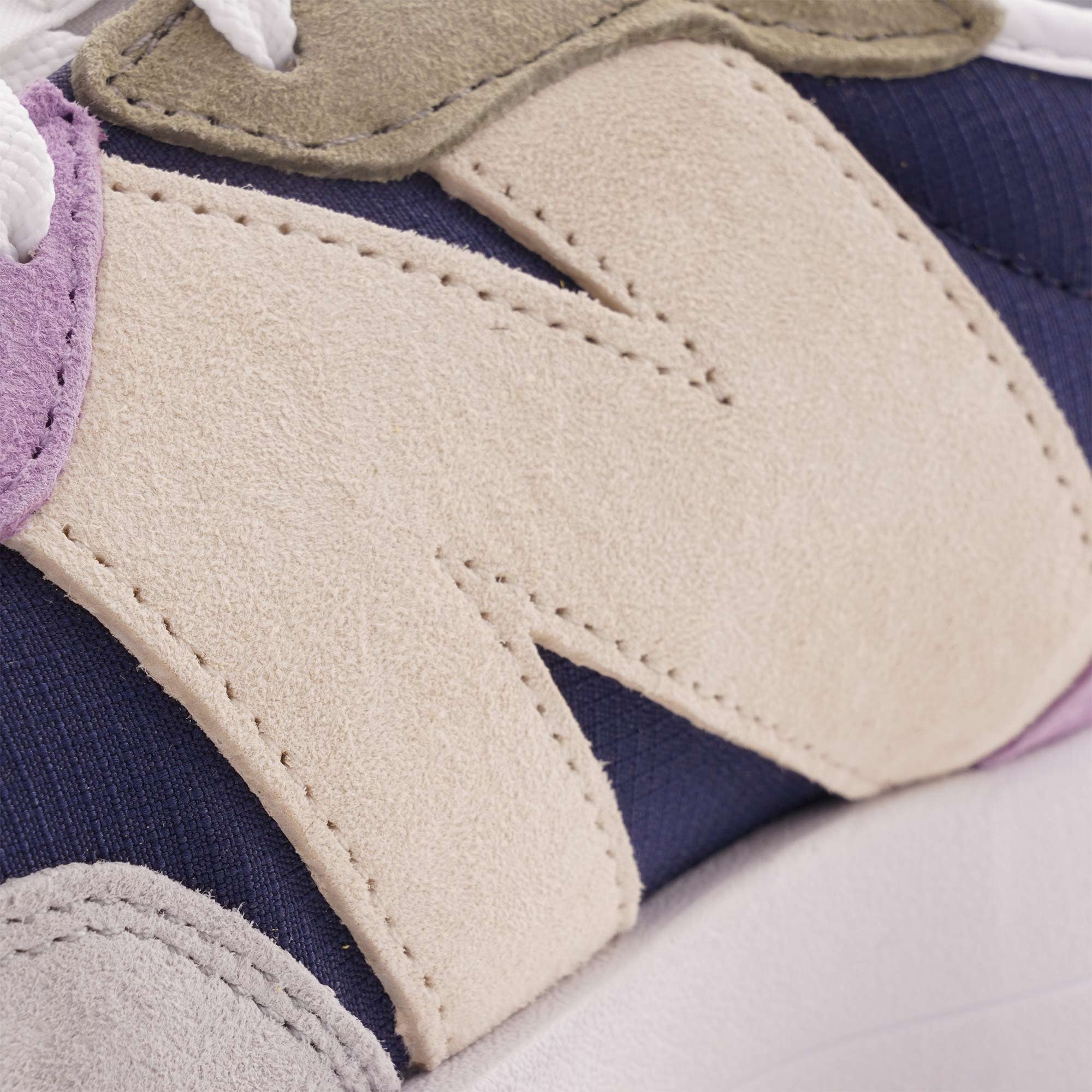 New Balance 327 - Navy/Purple/Grey