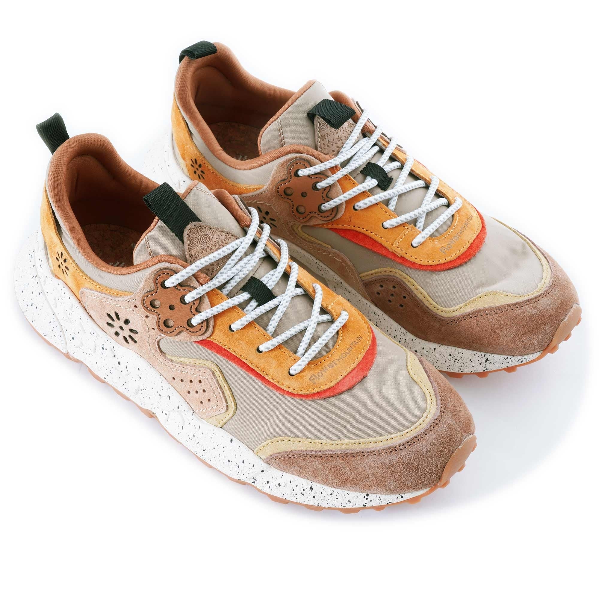 Flower Mountain Kotetsu - Beige