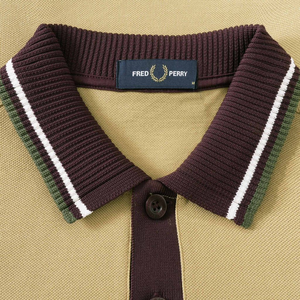 Fred Perry M3 Knitted Collar Polo Shirt - Desert