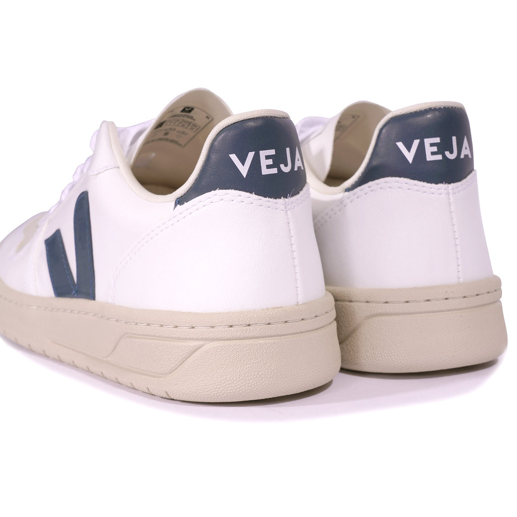 Veja V-10 CWL - White/California