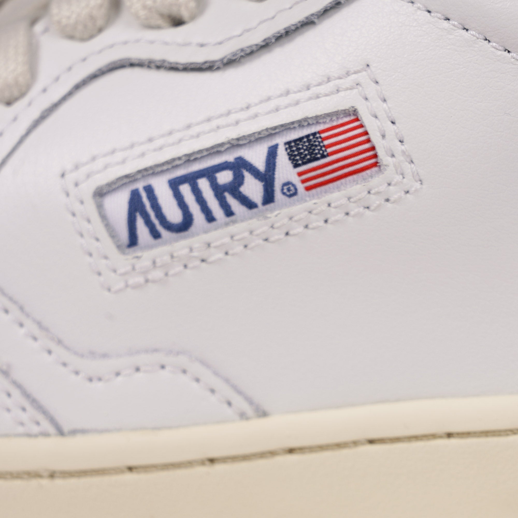 Autry Action Low Leather - White/Rust