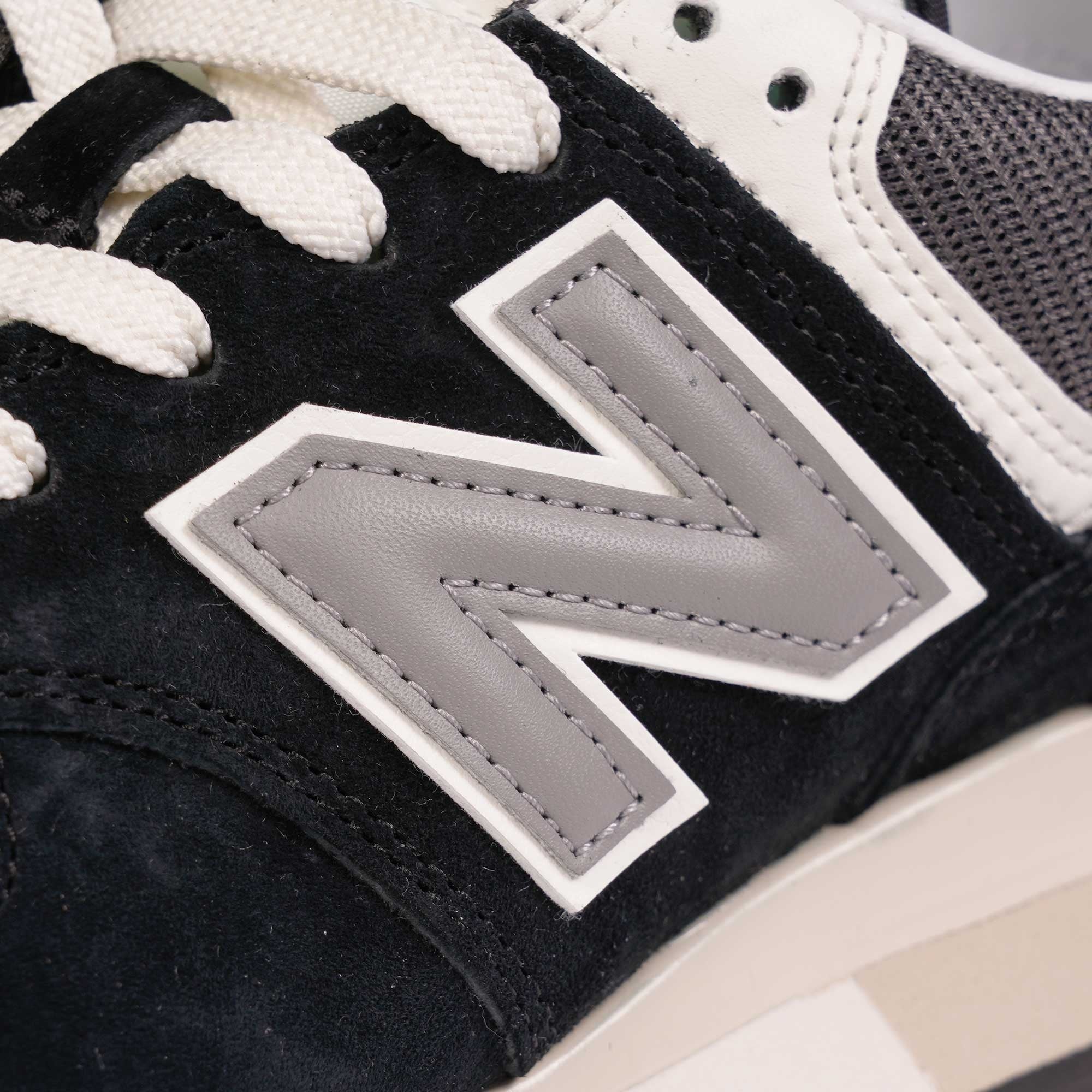 New Balance 574 Legacy - Black