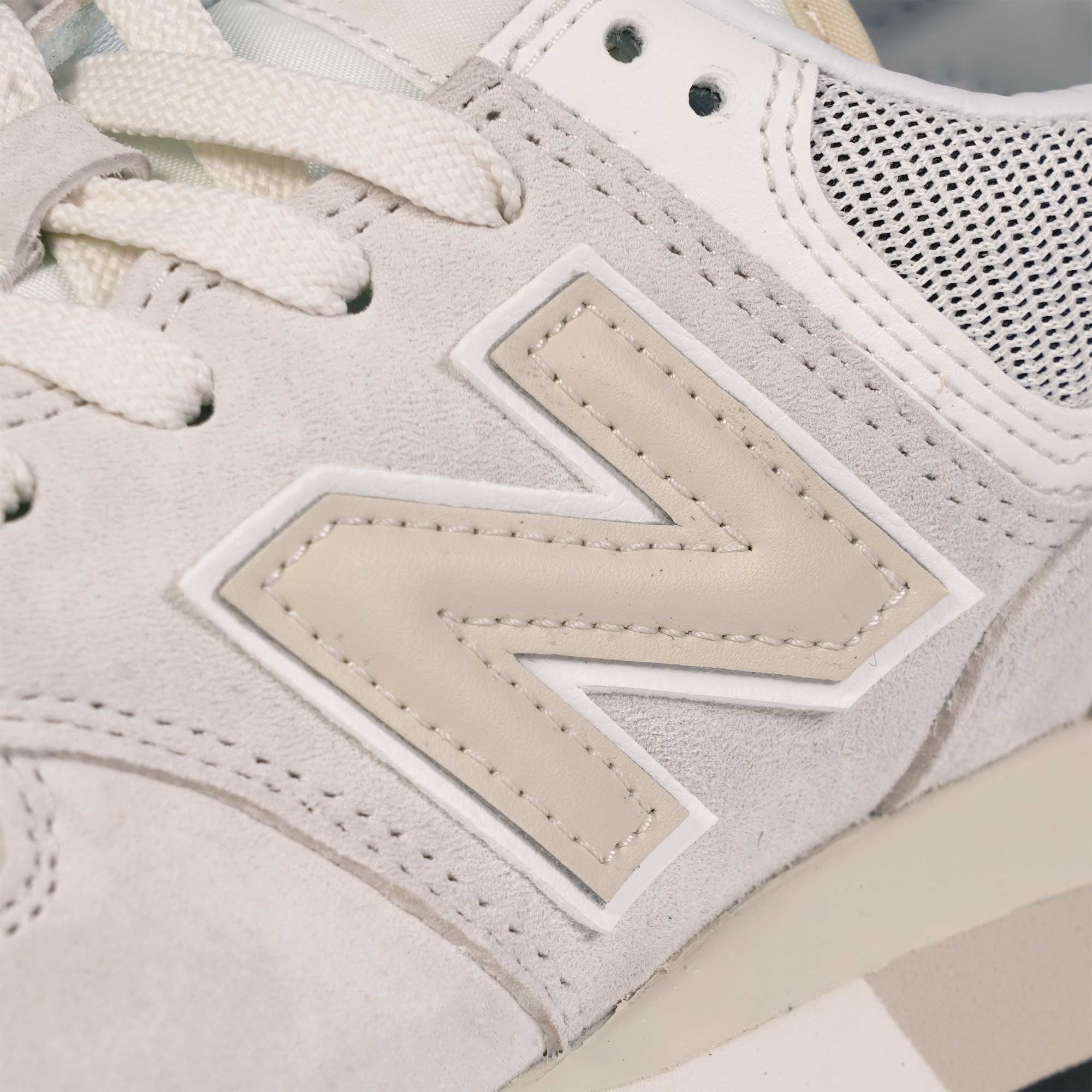 New Balance 574 Legacy - White