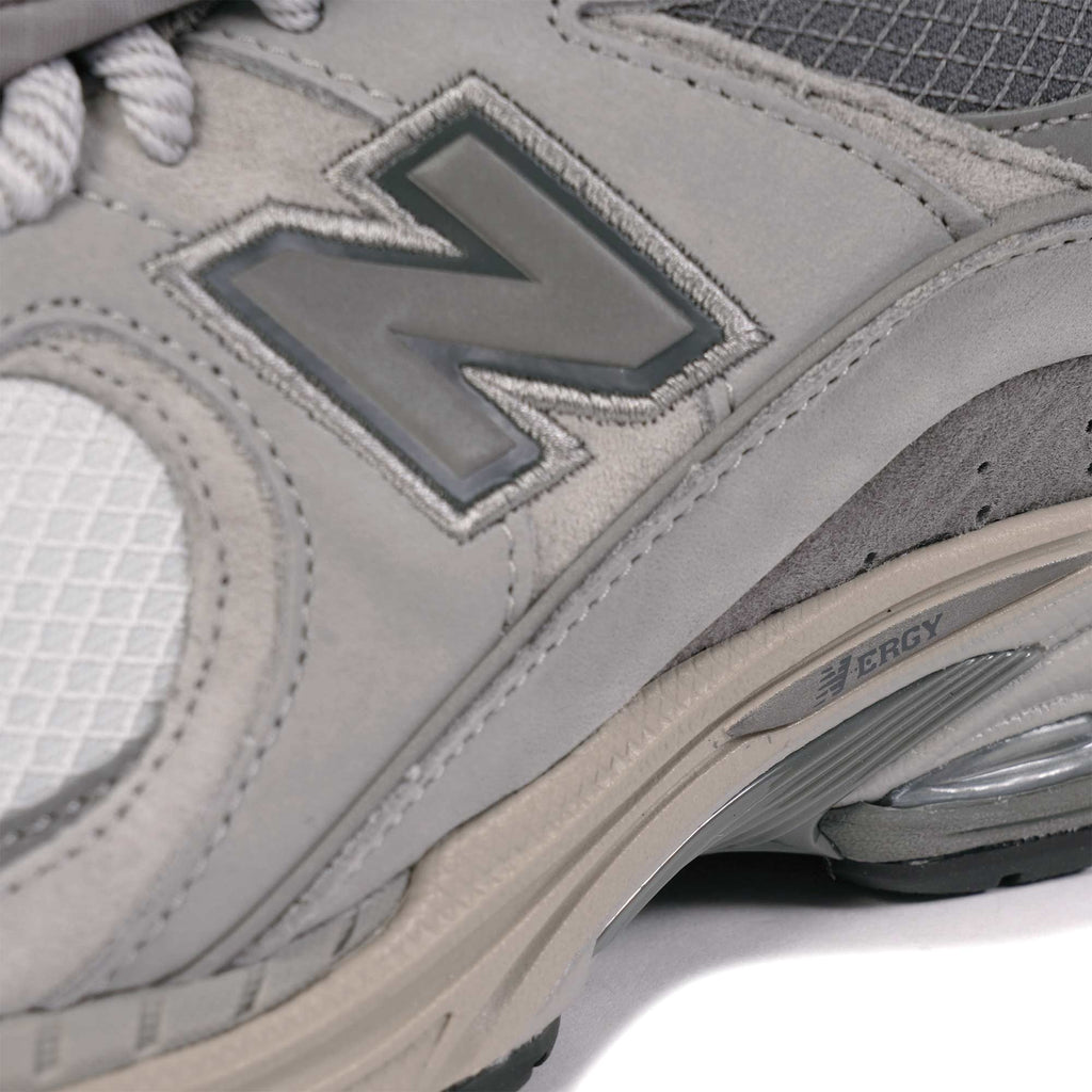 New Balance 2002R - Grey