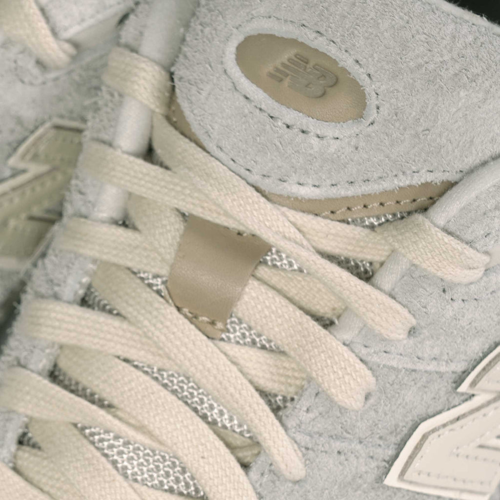 New Balance 2002R - Beige