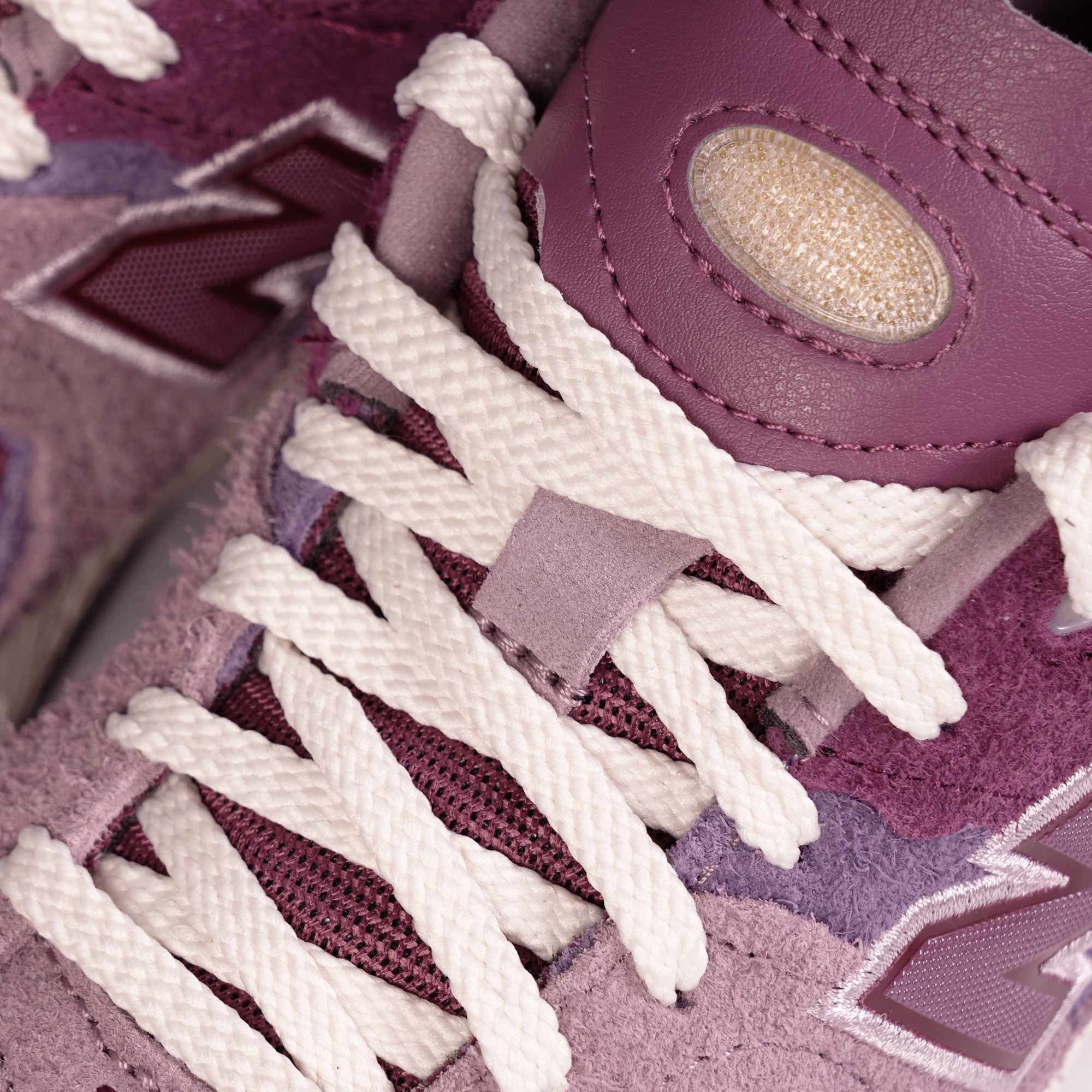 New Balance 2002R Protection Pack - Pink