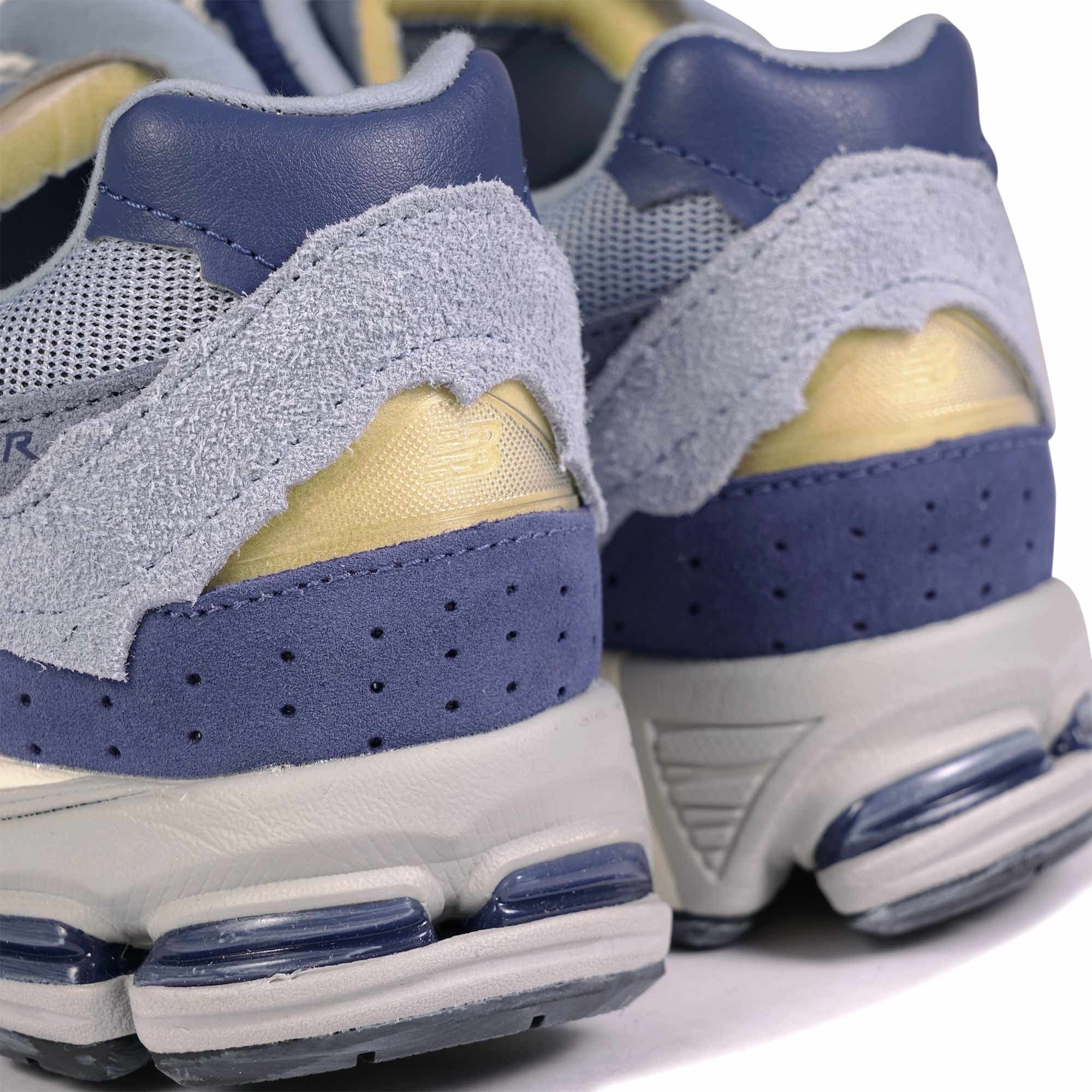 New Balance 2002R Protection Pack - Blue