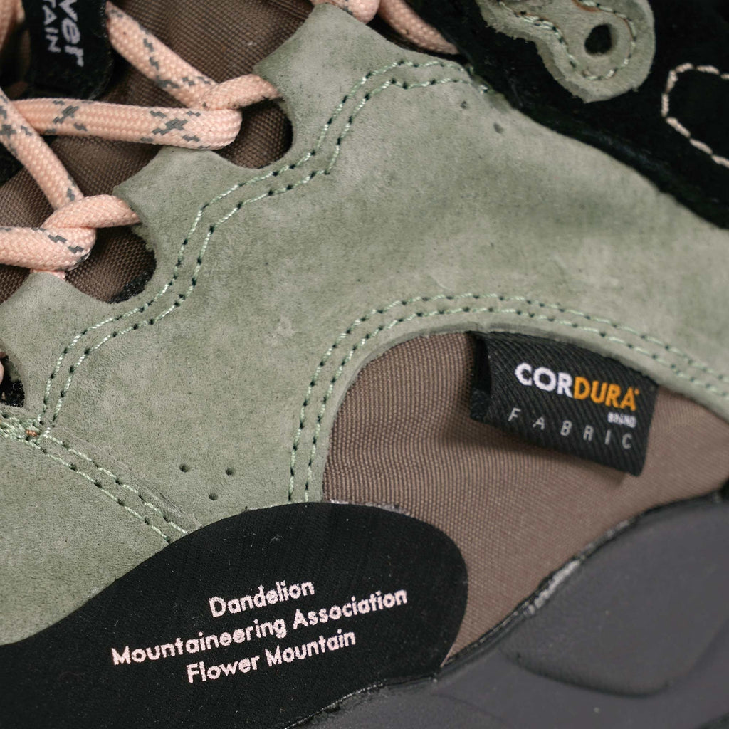 x Hikerdelic Back Country - Black