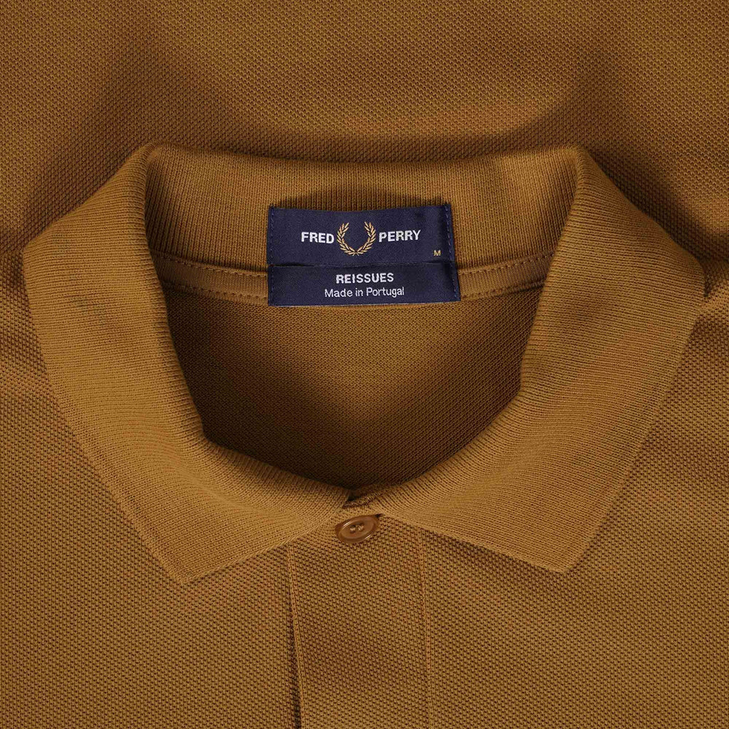 Fred Perry Reissues M4 One Button Polo Shirt - Dark Caramel