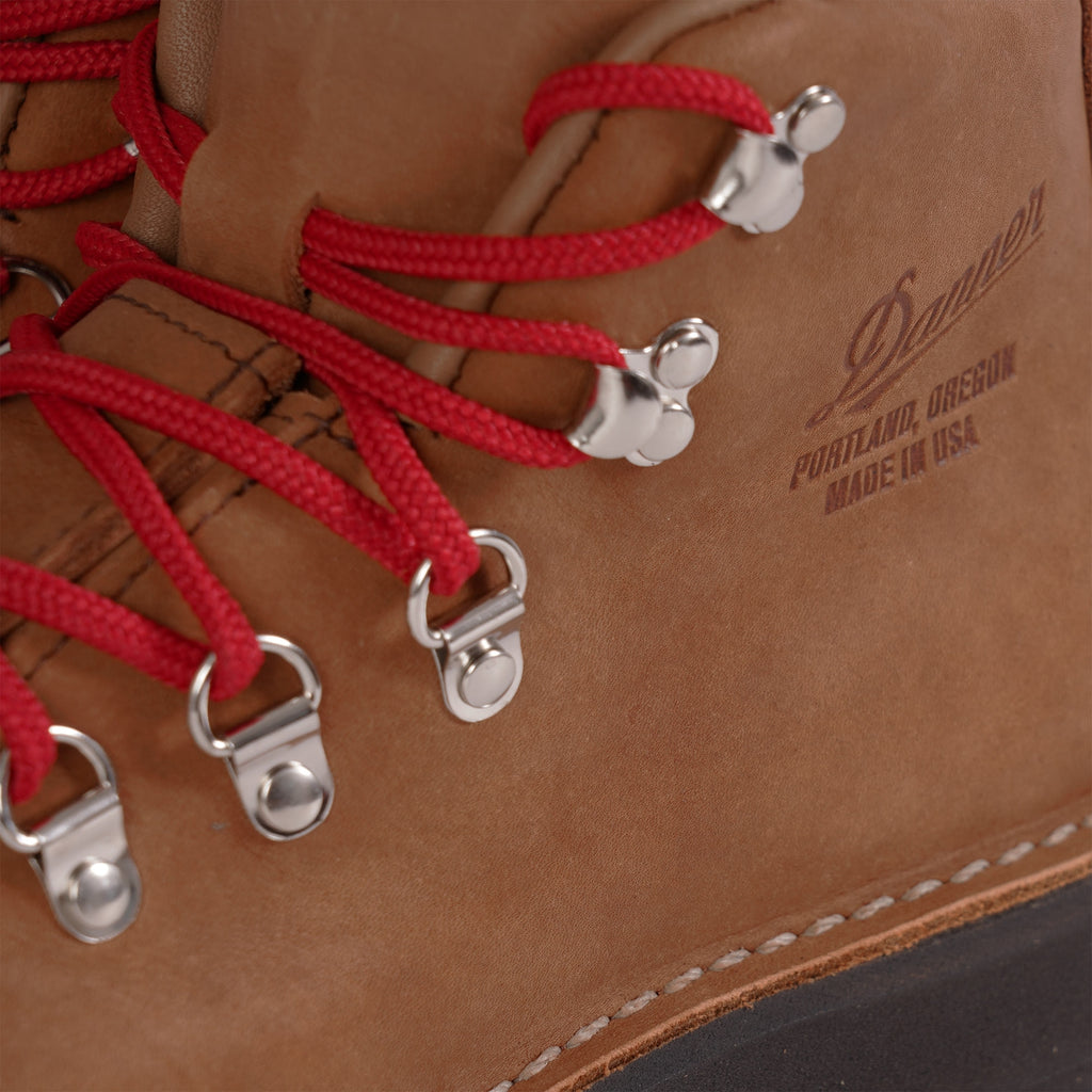 Danner Womens Mountain Light - Cascade Clovis