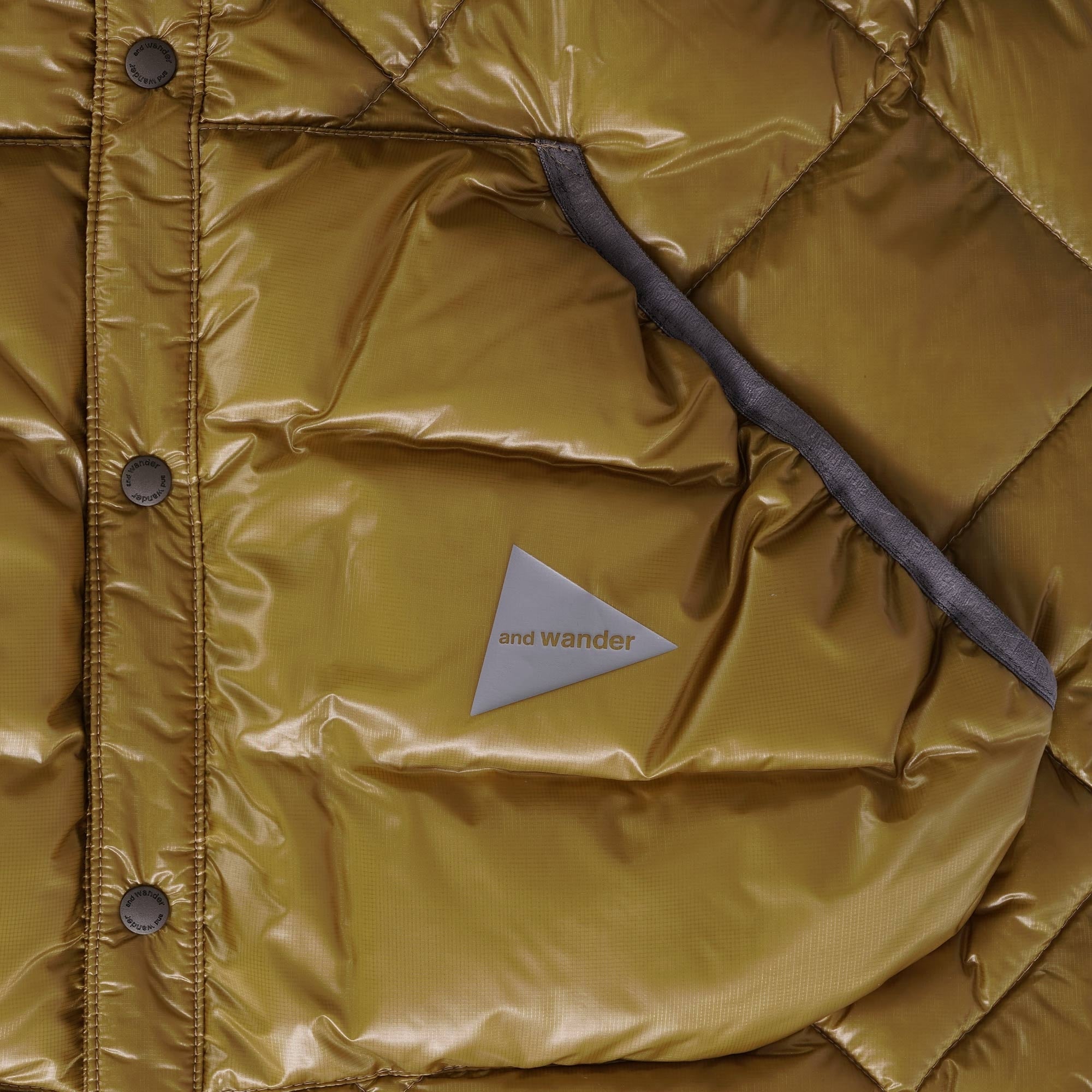 And Wander Diamond Gilet - Camel