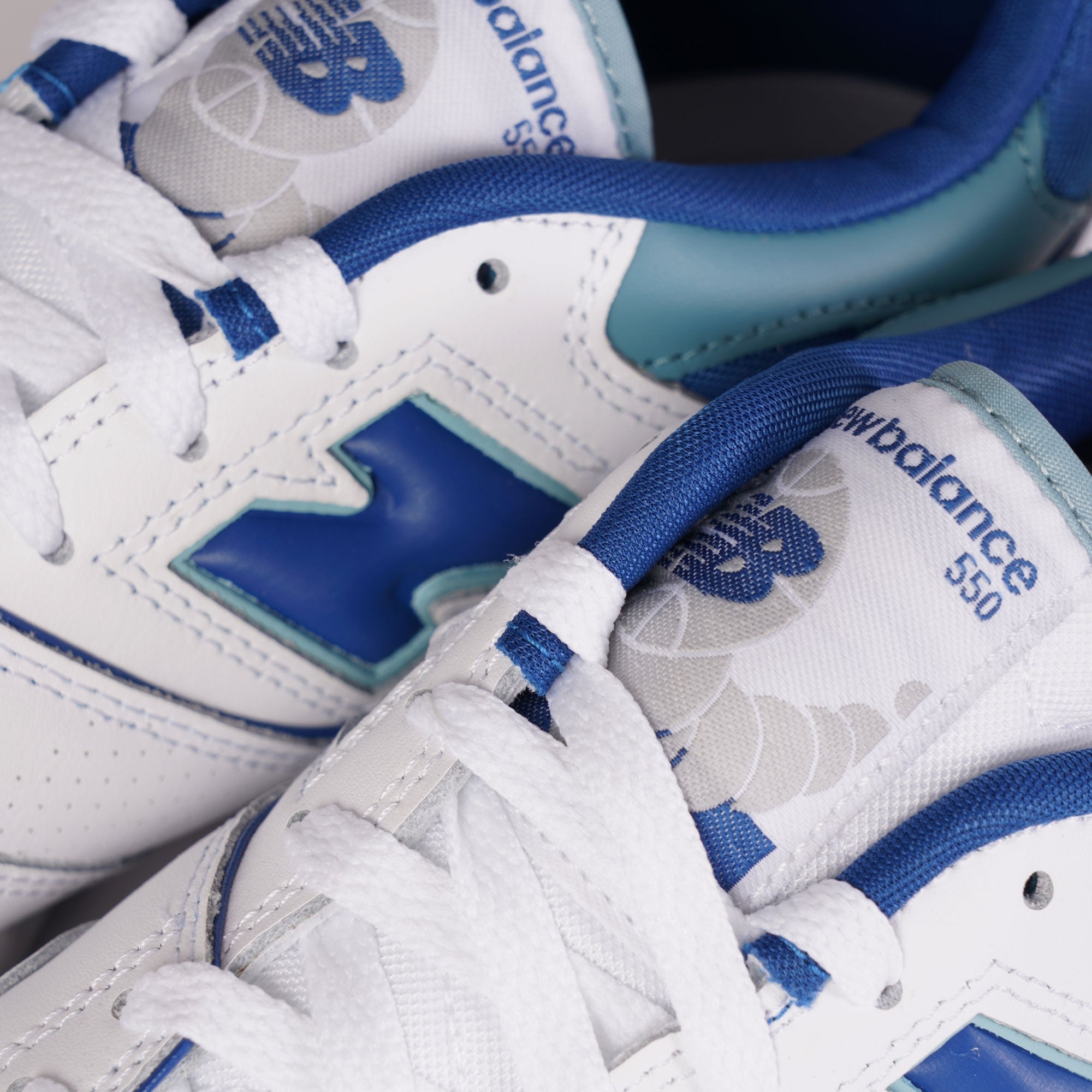 New Balance 550 - White/Blue