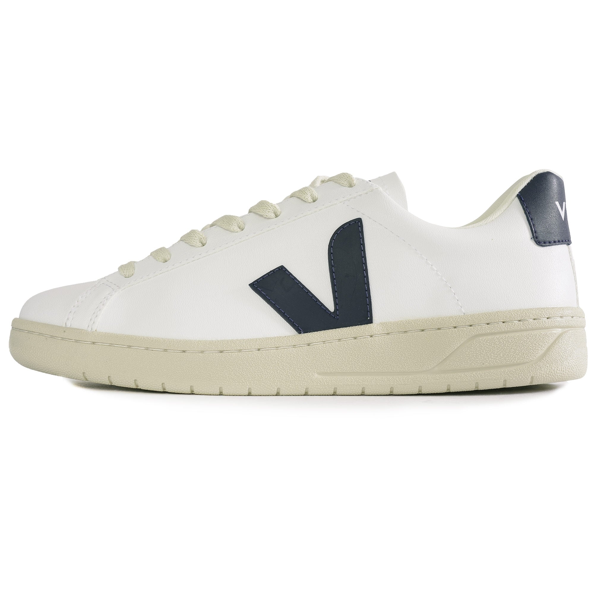 Veja URCA CWL - White/Nautico