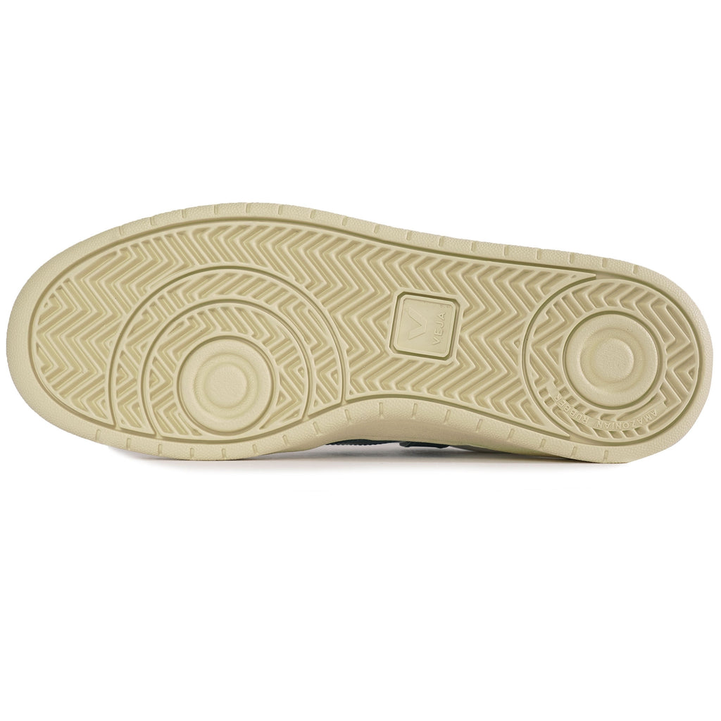 Veja V-10 CWL - White/California