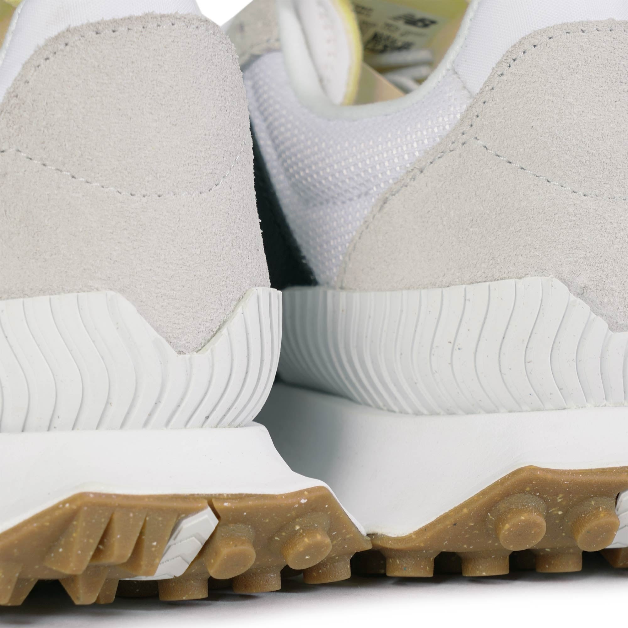 New Balance XC72 - White