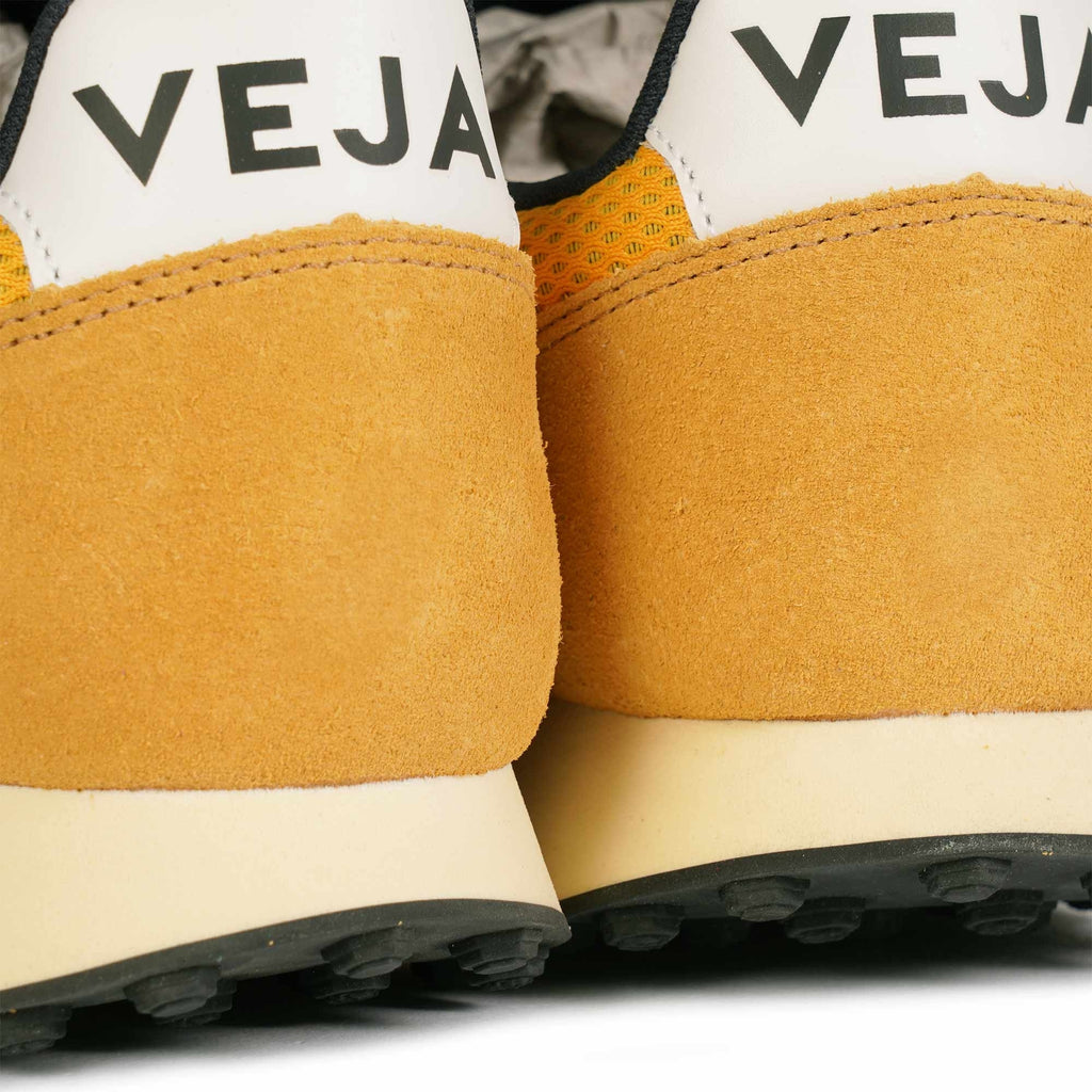 Veja Rio Branco Alveomesh - Ouro/White