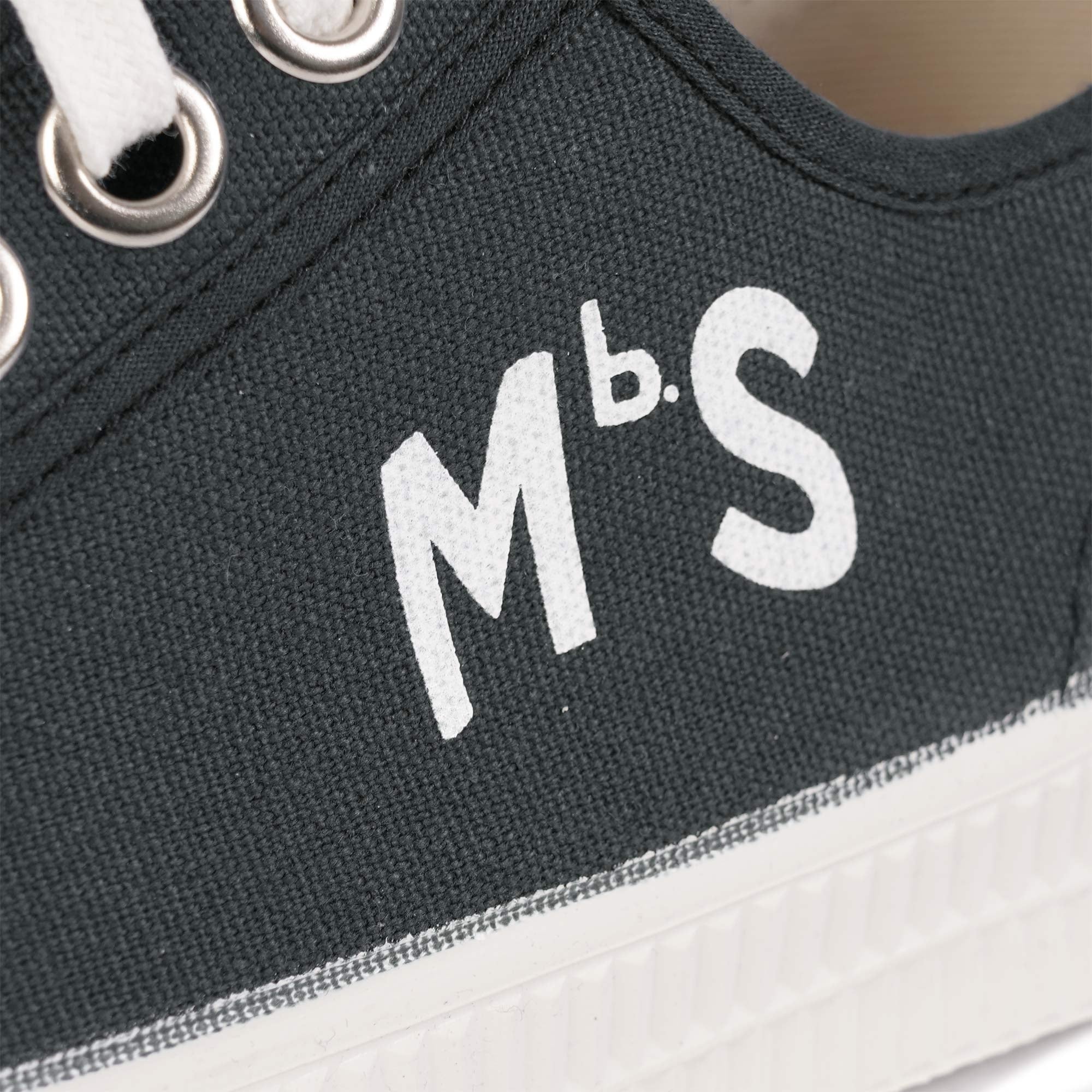 x Merz B Schwanen Star Master - Deep Black