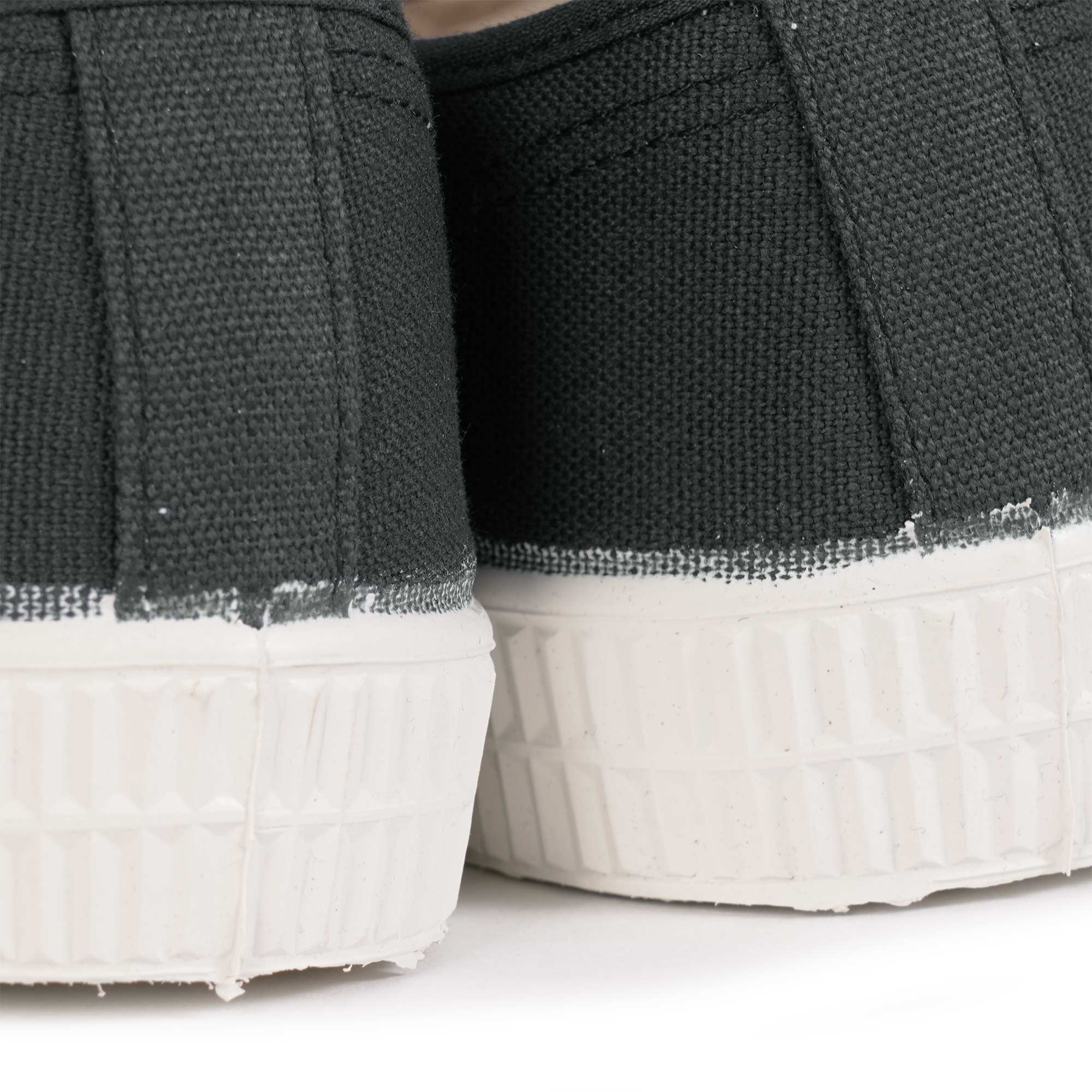 x Merz B Schwanen Star Master - Deep Black