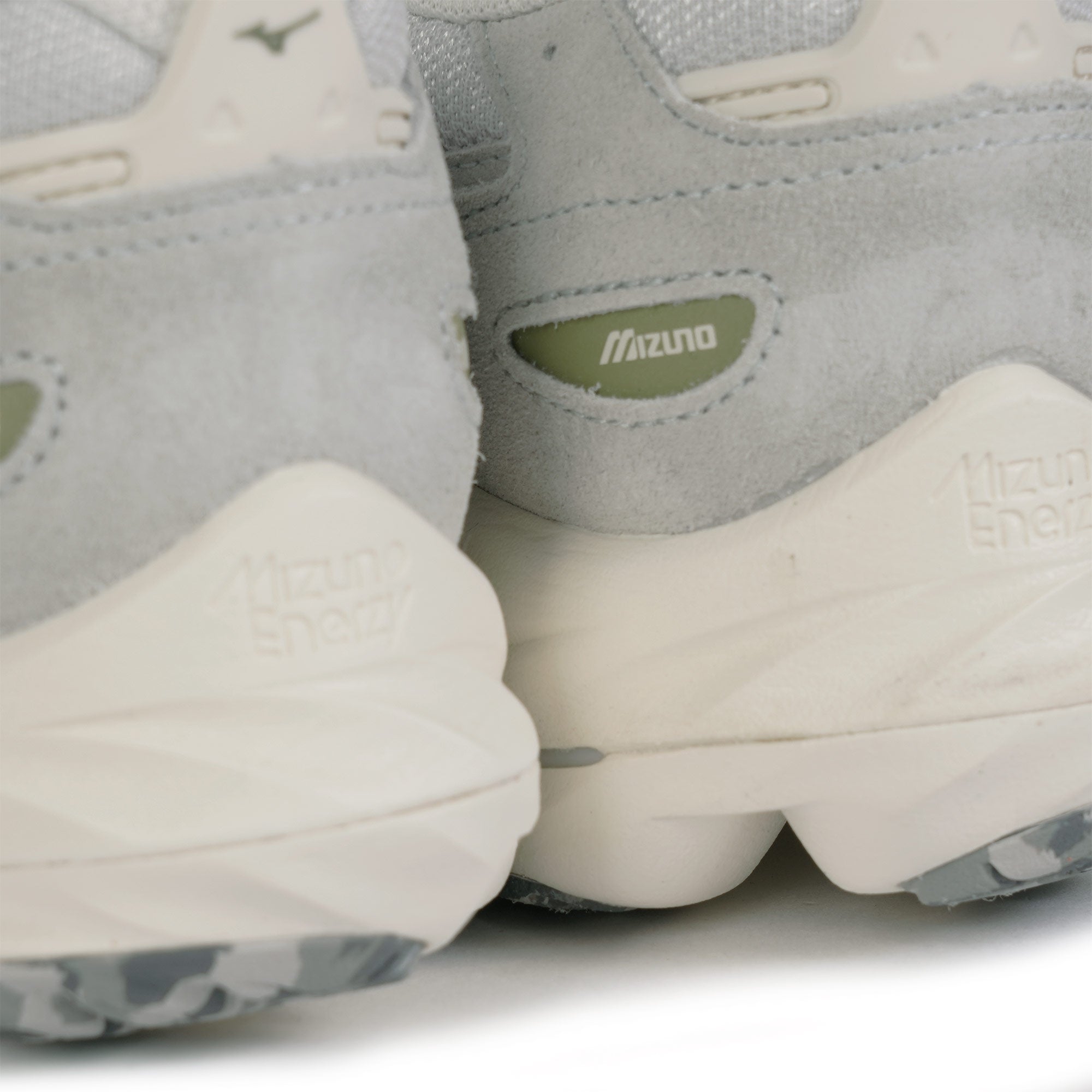 Mizuno Wave Rider § - Nim Cloud