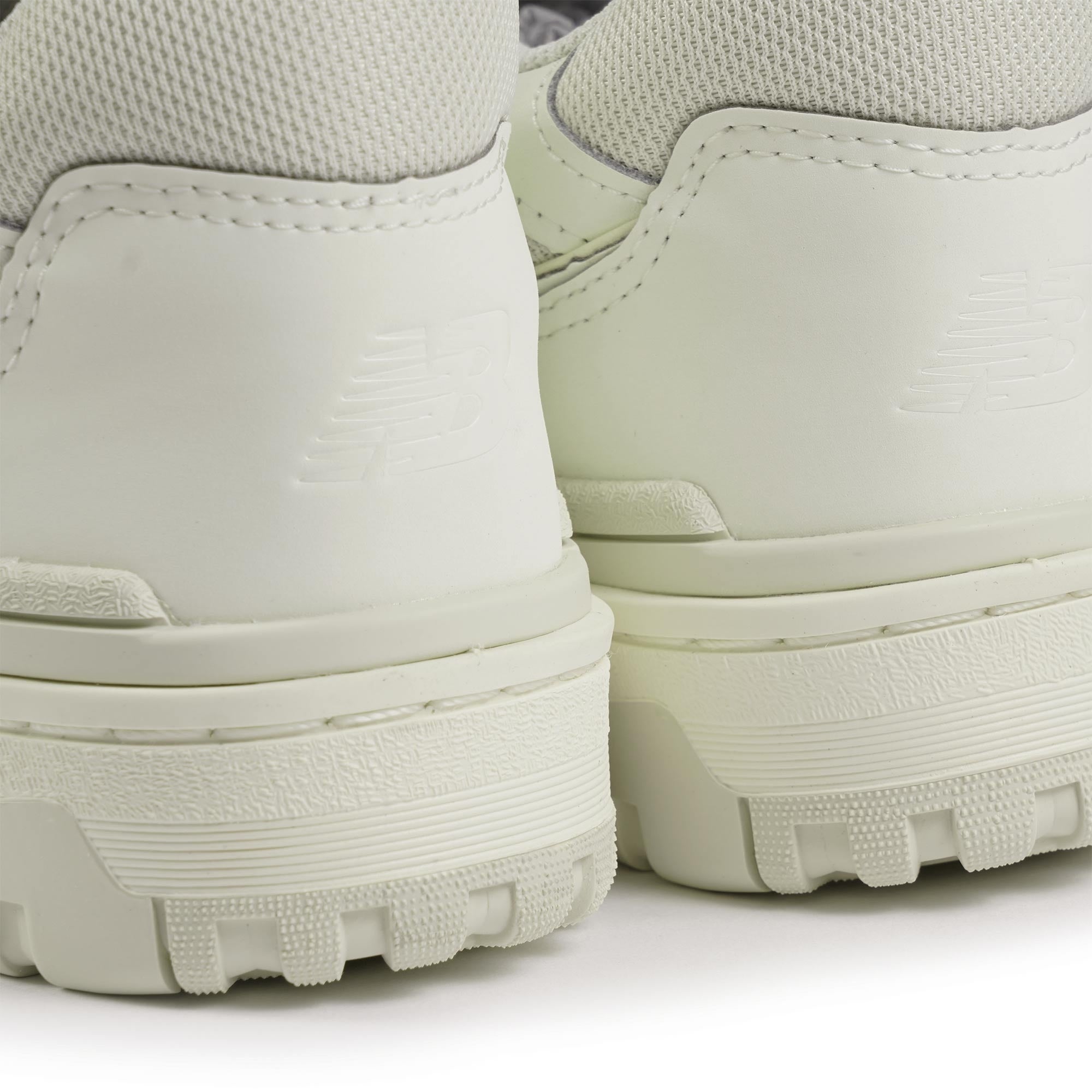 New Balance 550 - White