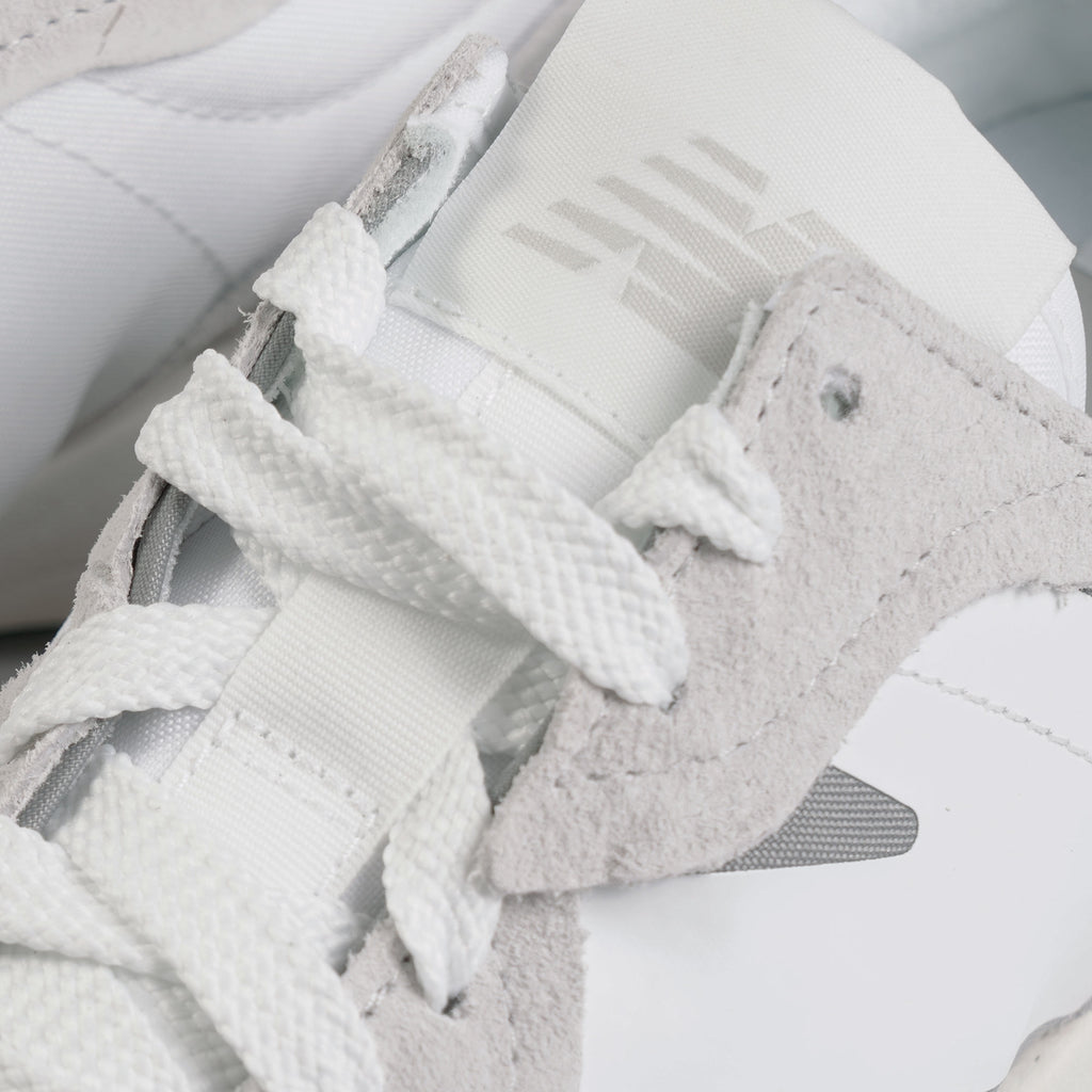 New Balance 327 - Grey