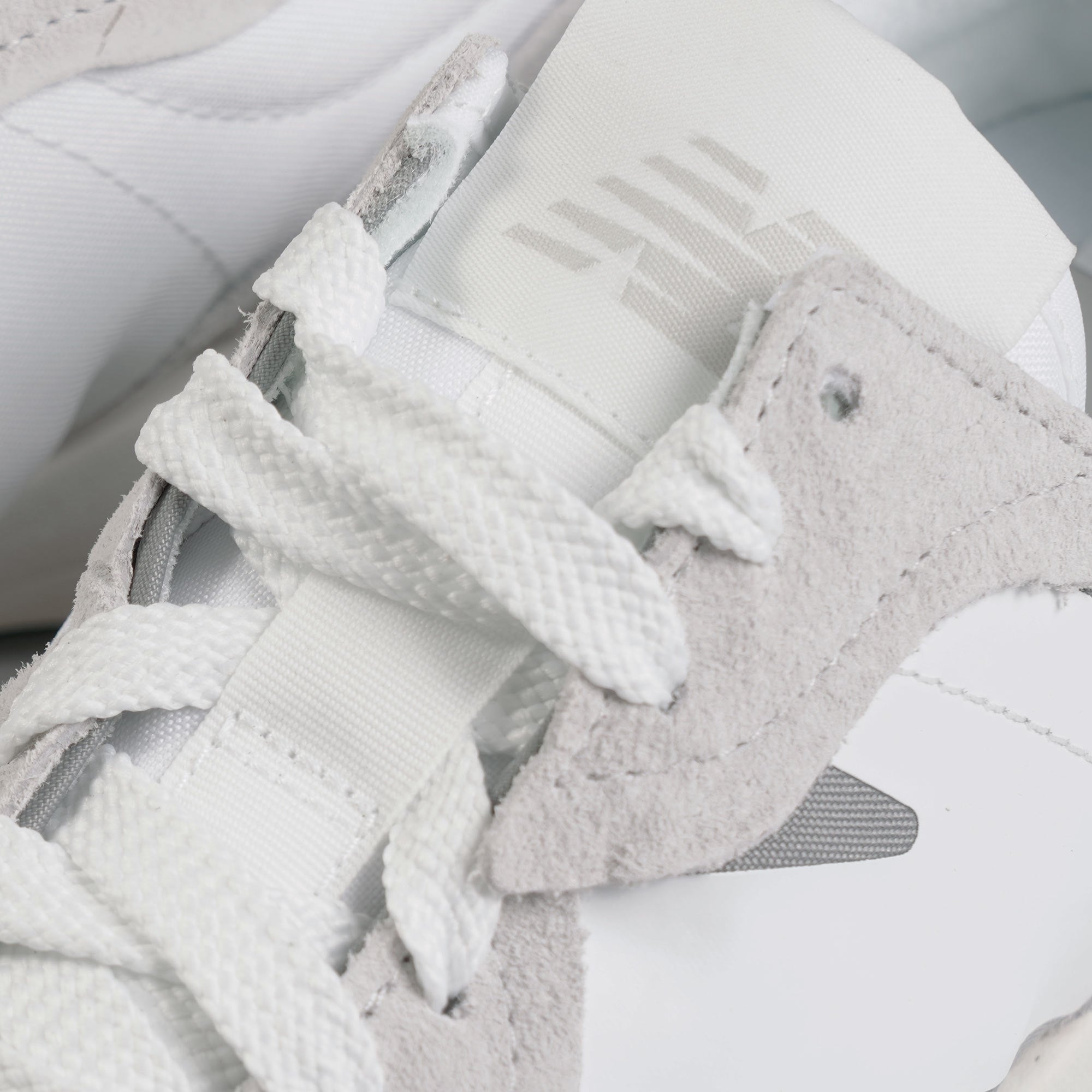New Balance 327 - Grey