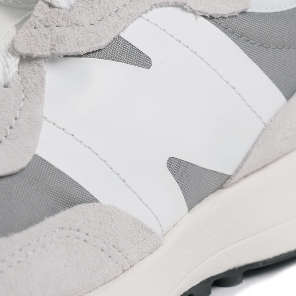 New Balance 327 - Grey