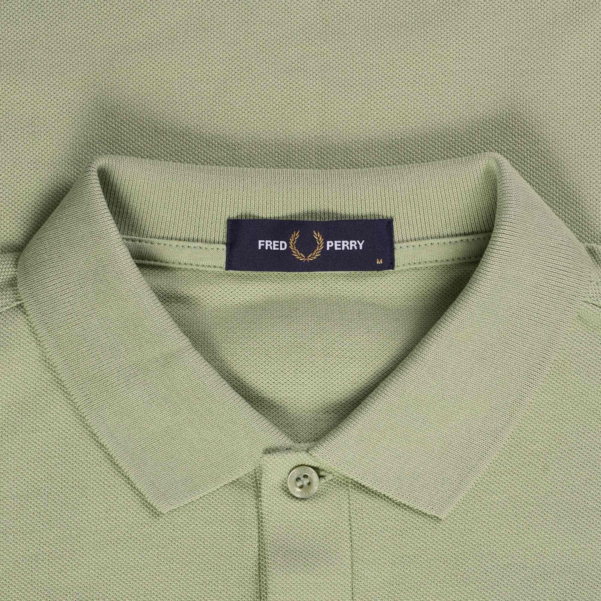 Fred Perry M6000 Plain Polo Shirt - Seagrass