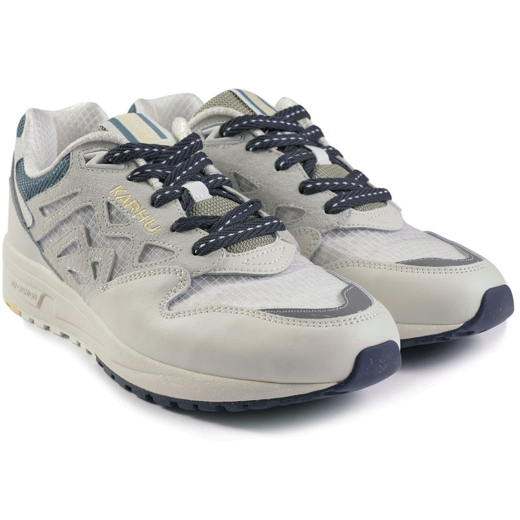 Karhu Legacy 96 - Lily White and Transparent