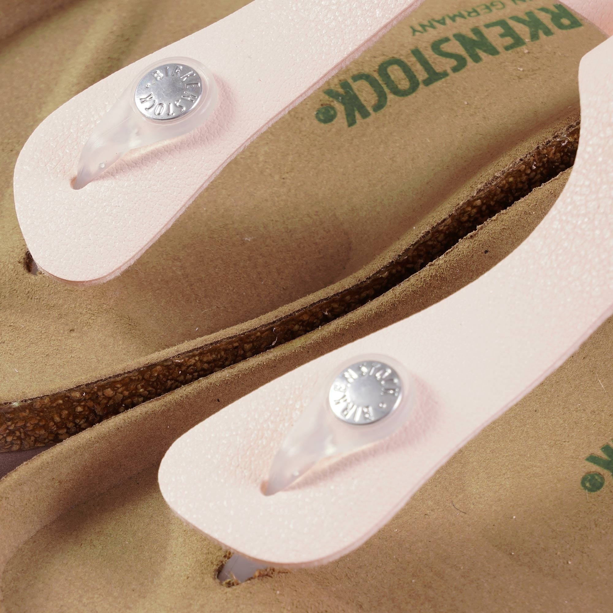Birkenstock Womens Gizeh Vegan - Light Rose