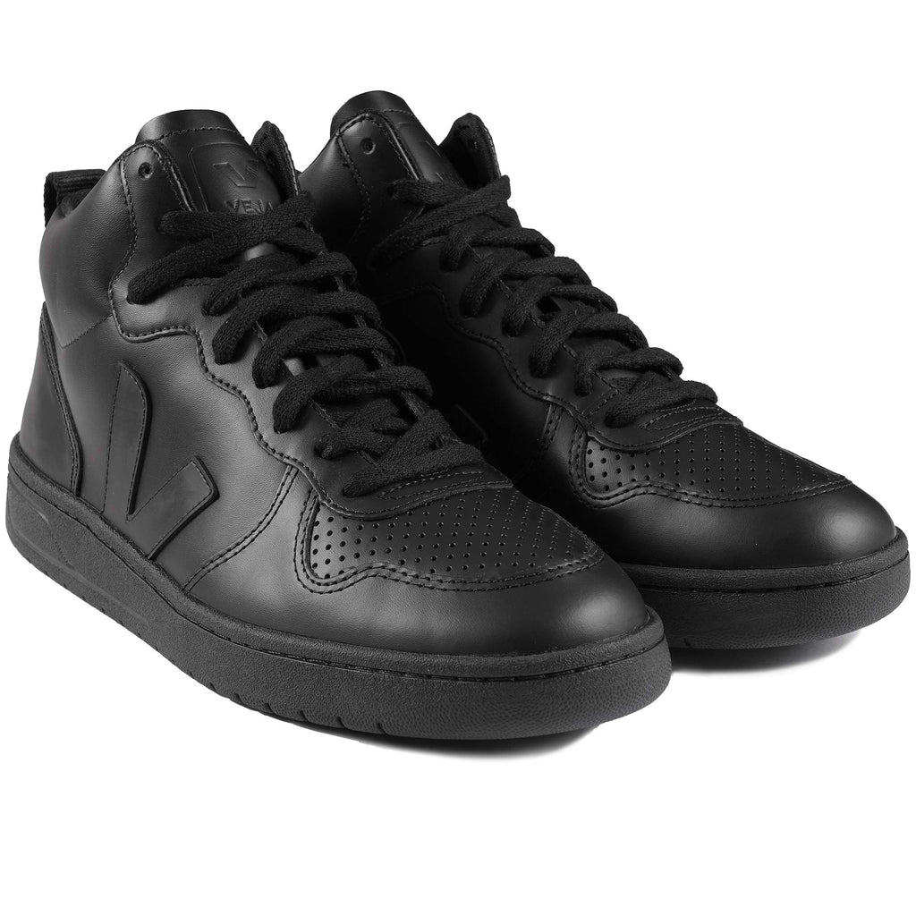 Veja V-15 Leather - Full Black