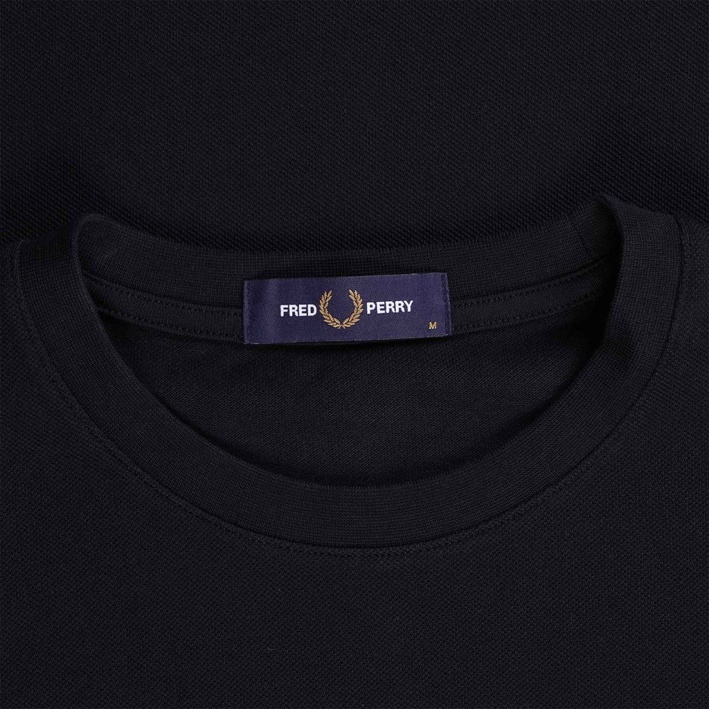 Fred Perry Bold Tipped Piqu  T-Shirt - Black