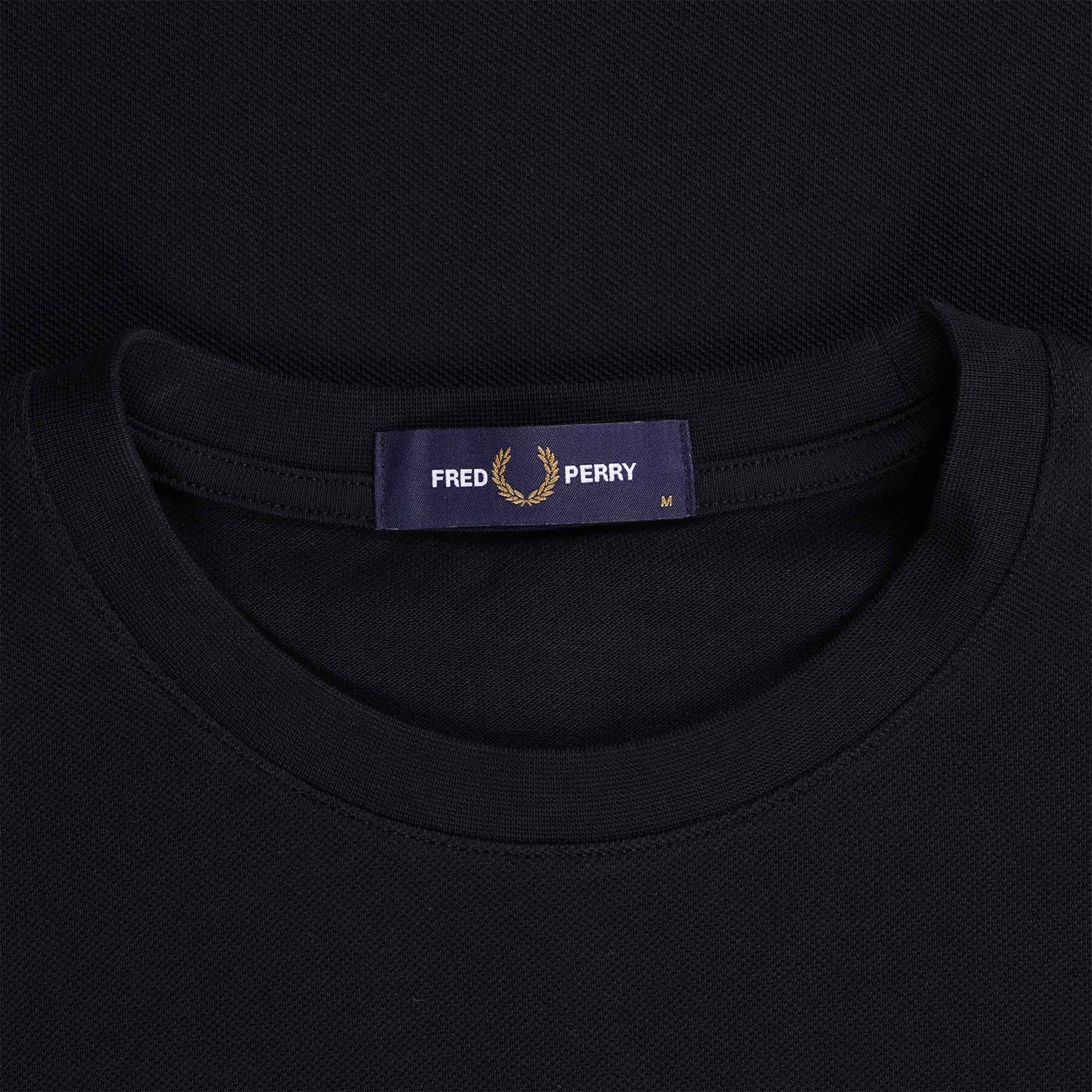 Fred Perry Bold Tipped Piqu  T-Shirt - Black