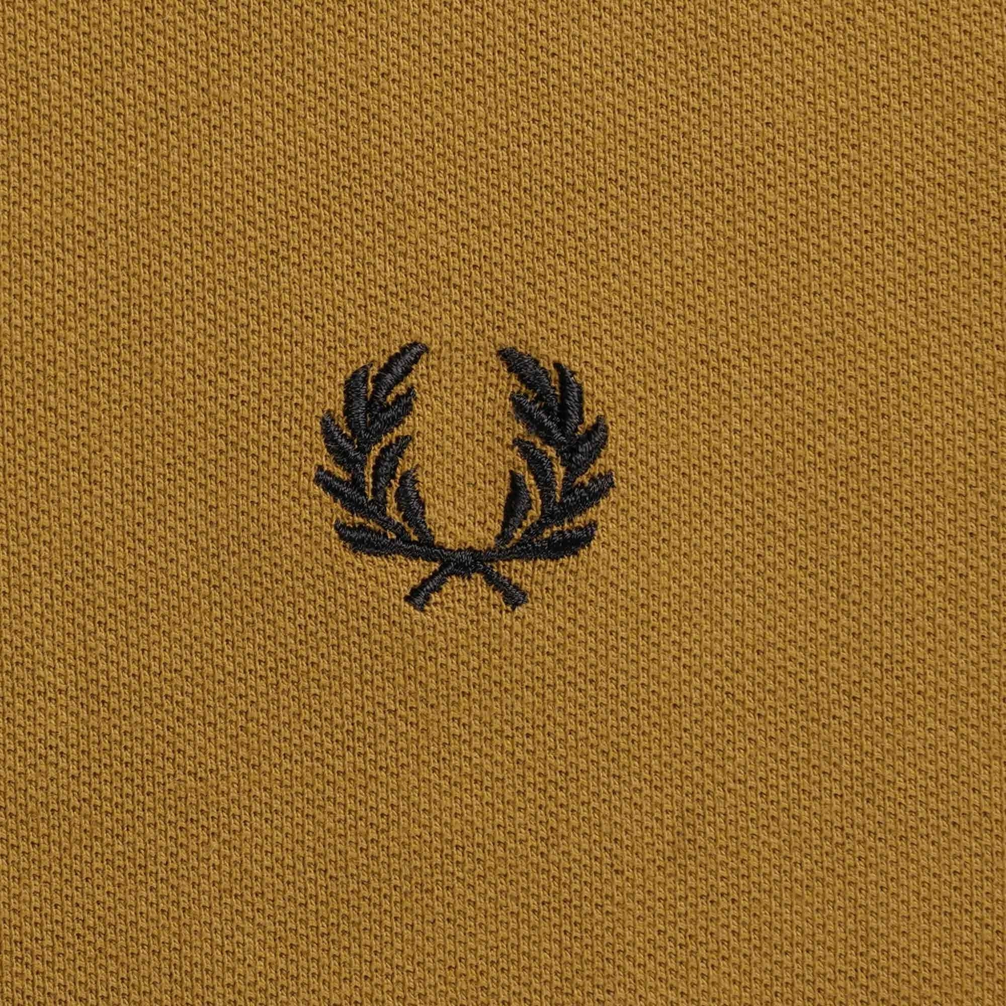 Fred Perry Reissues M12 Twin Tipped Polo Shirt - Dark Caramel