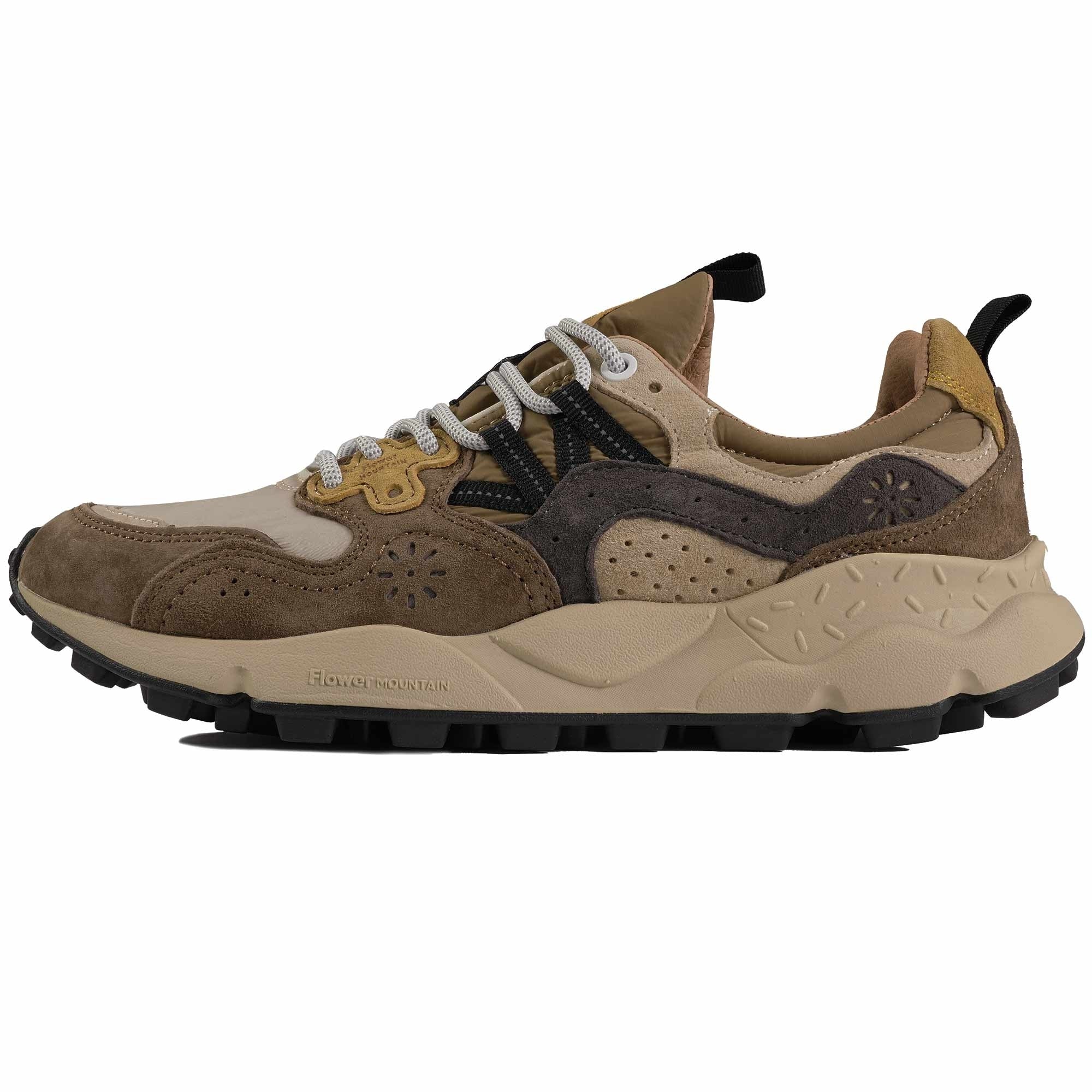 Flower Mountain Yamano 3 - Beige and Brown